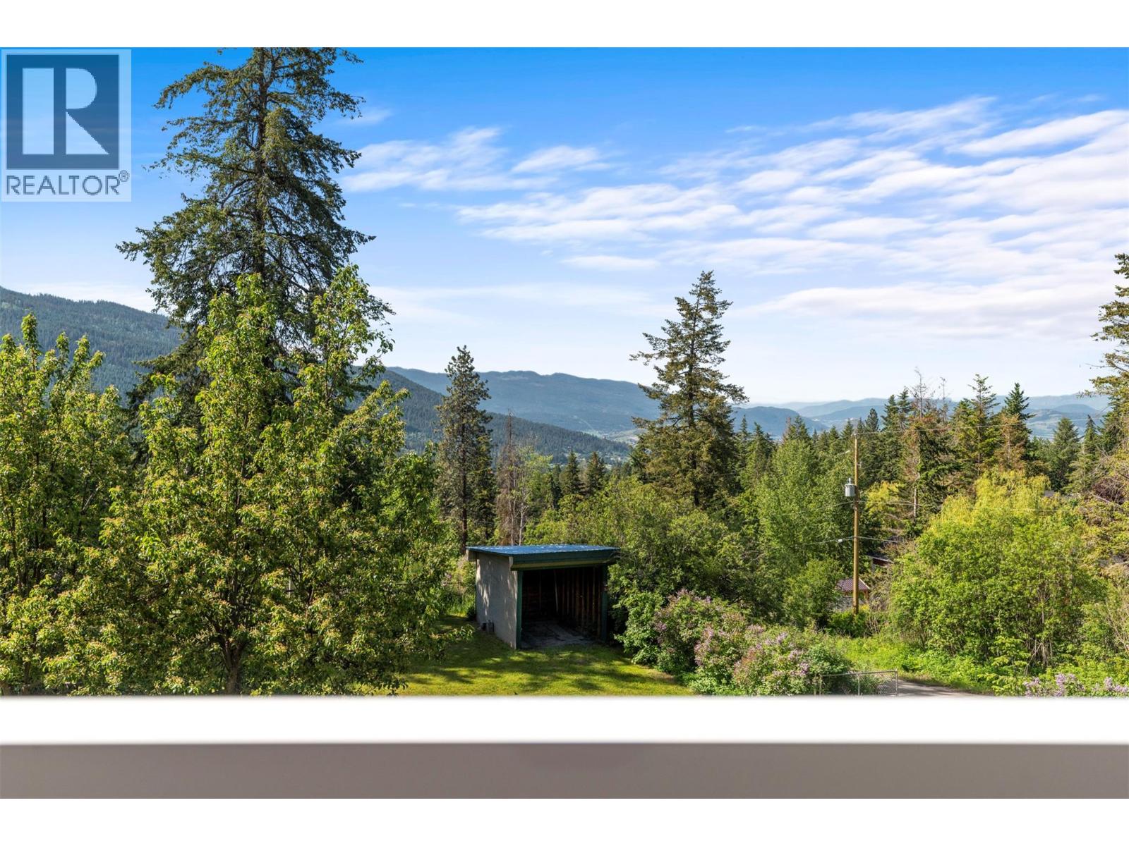 7775 Chew Road, Vernon, British Columbia  V1B 3N6 - Photo 17 - 10364243