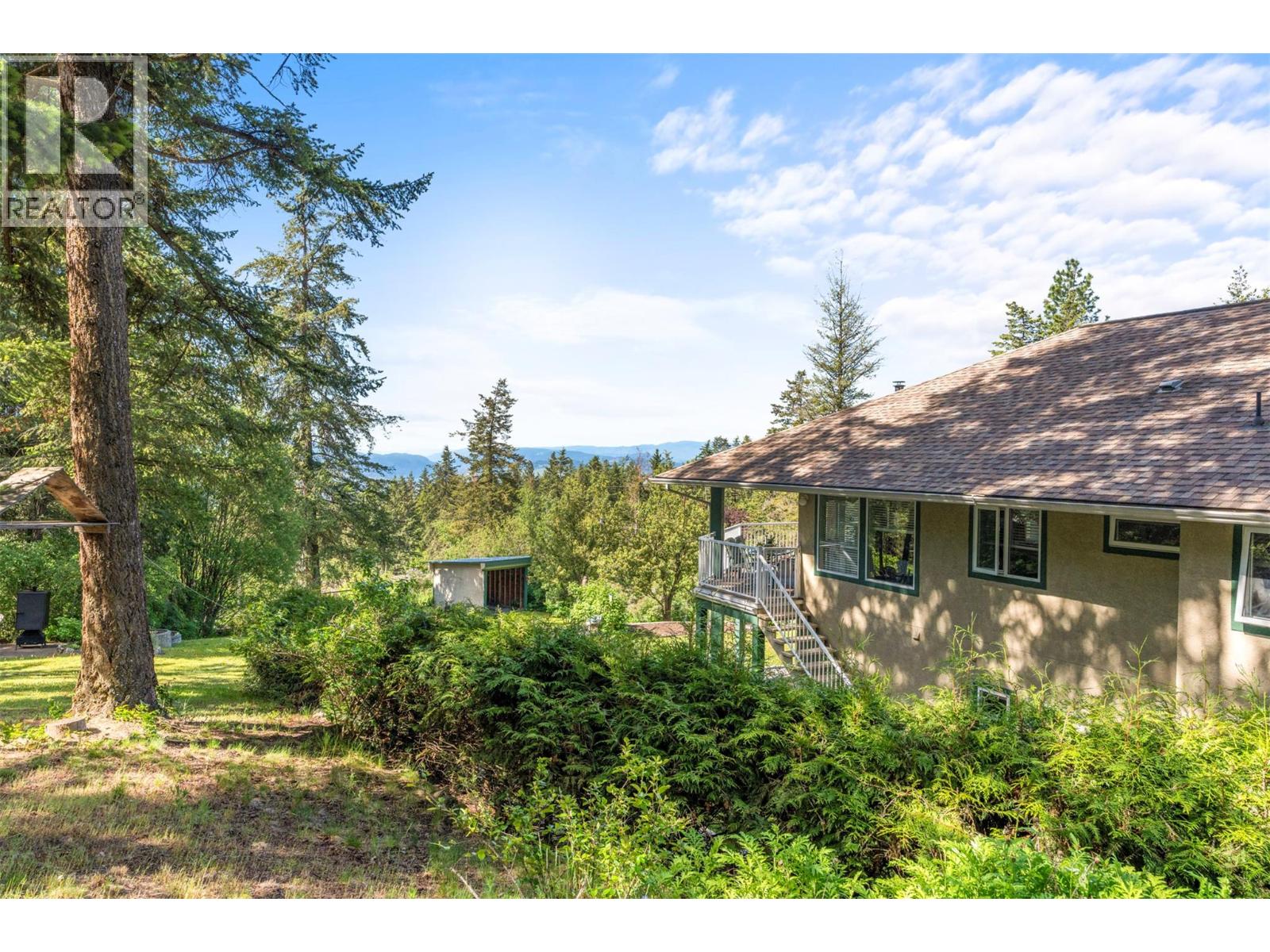 7775 Chew Road, Vernon, British Columbia  V1B 3N6 - Photo 43 - 10364243