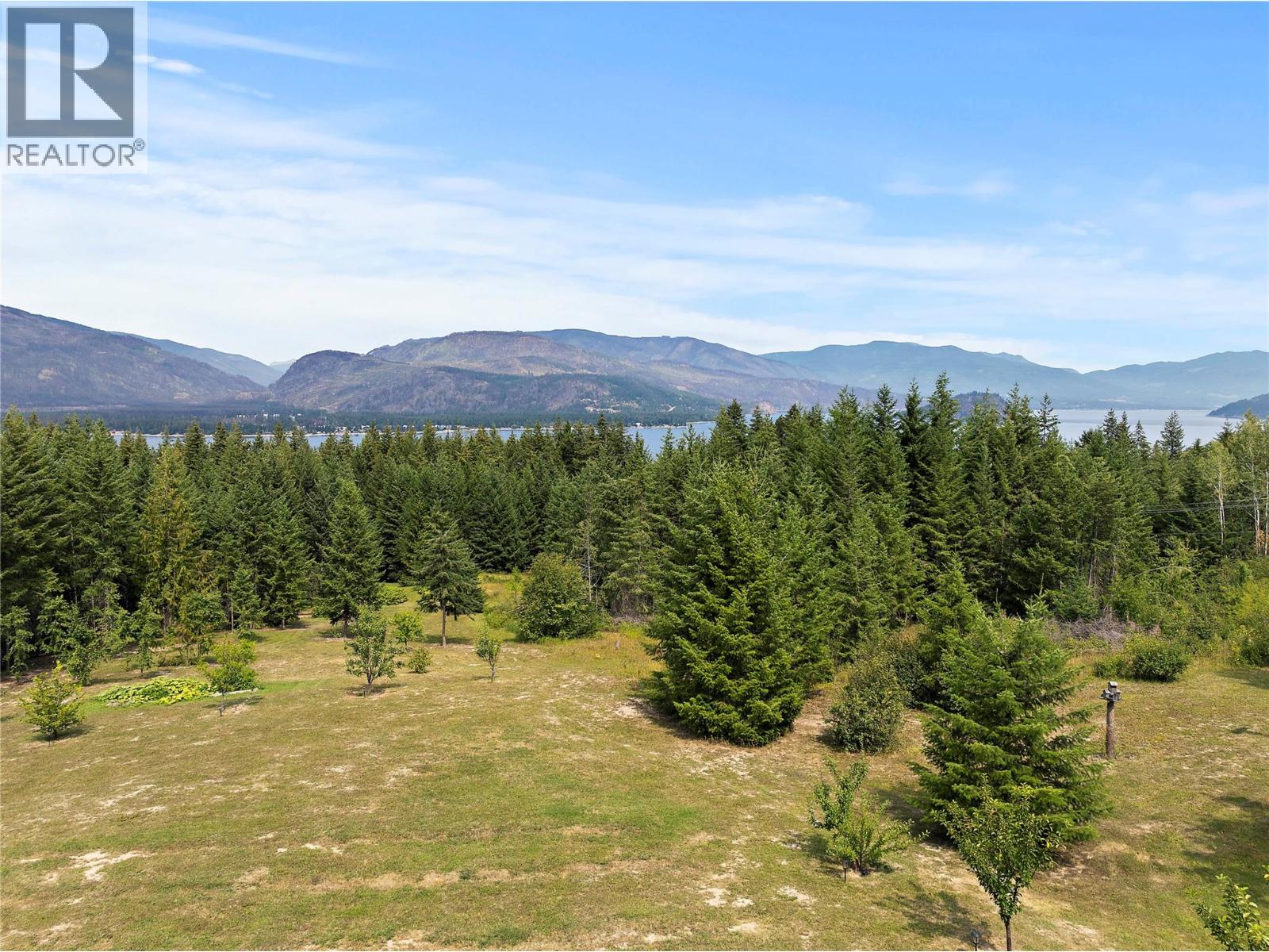 2672 Mckenzie Road, Sorrento, British Columbia  V0E 2W1 - Photo 30 - 10363053