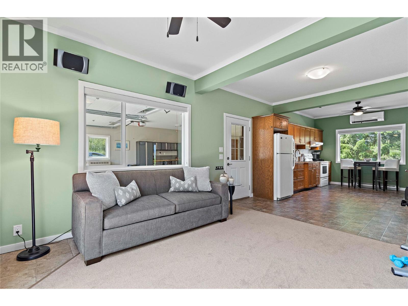 2672 Mckenzie Road, Sorrento, British Columbia  V0E 2W1 - Photo 38 - 10363053