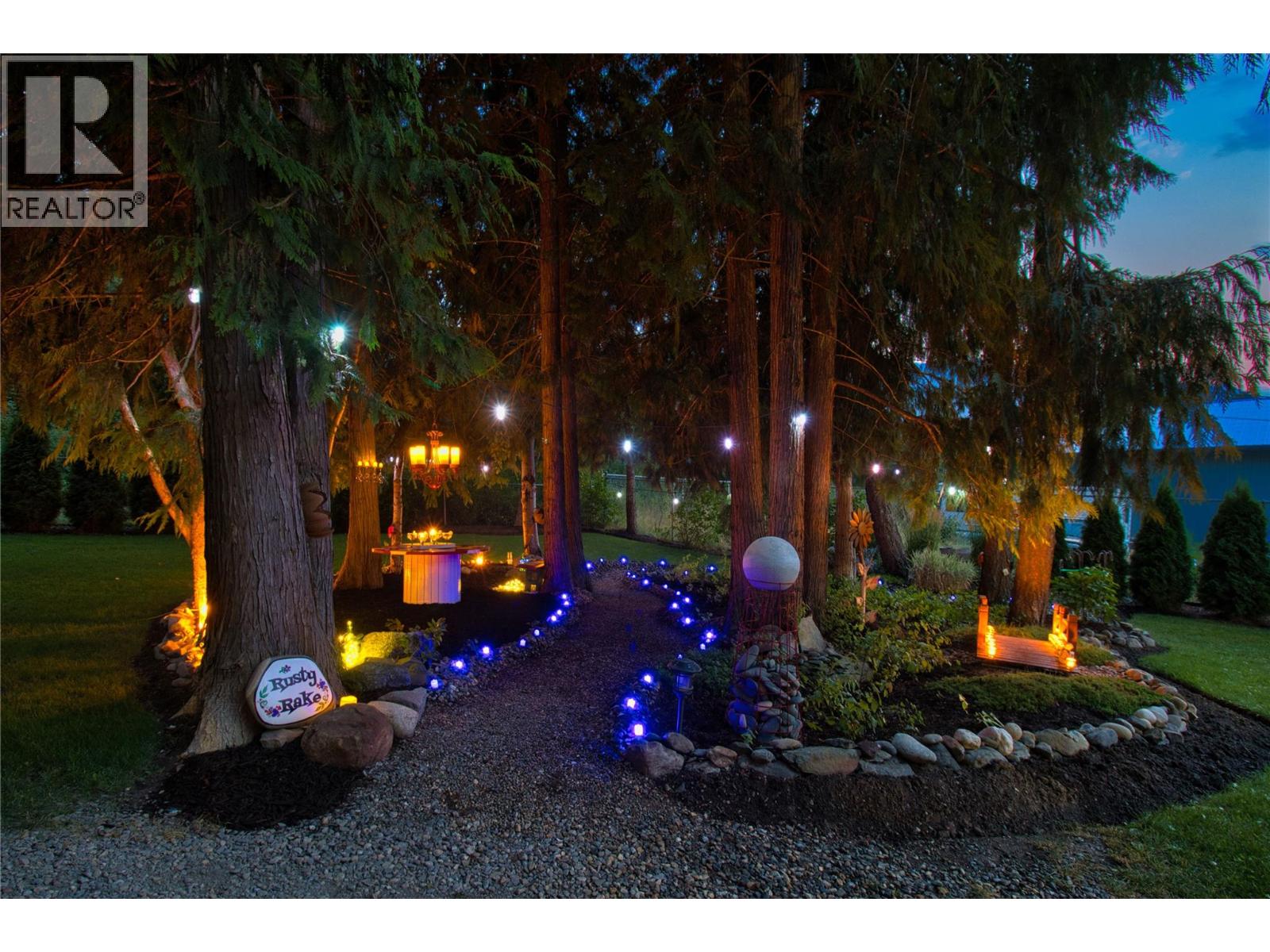 2672 Mckenzie Road, Sorrento, British Columbia  V0E 2W1 - Photo 71 - 10363053