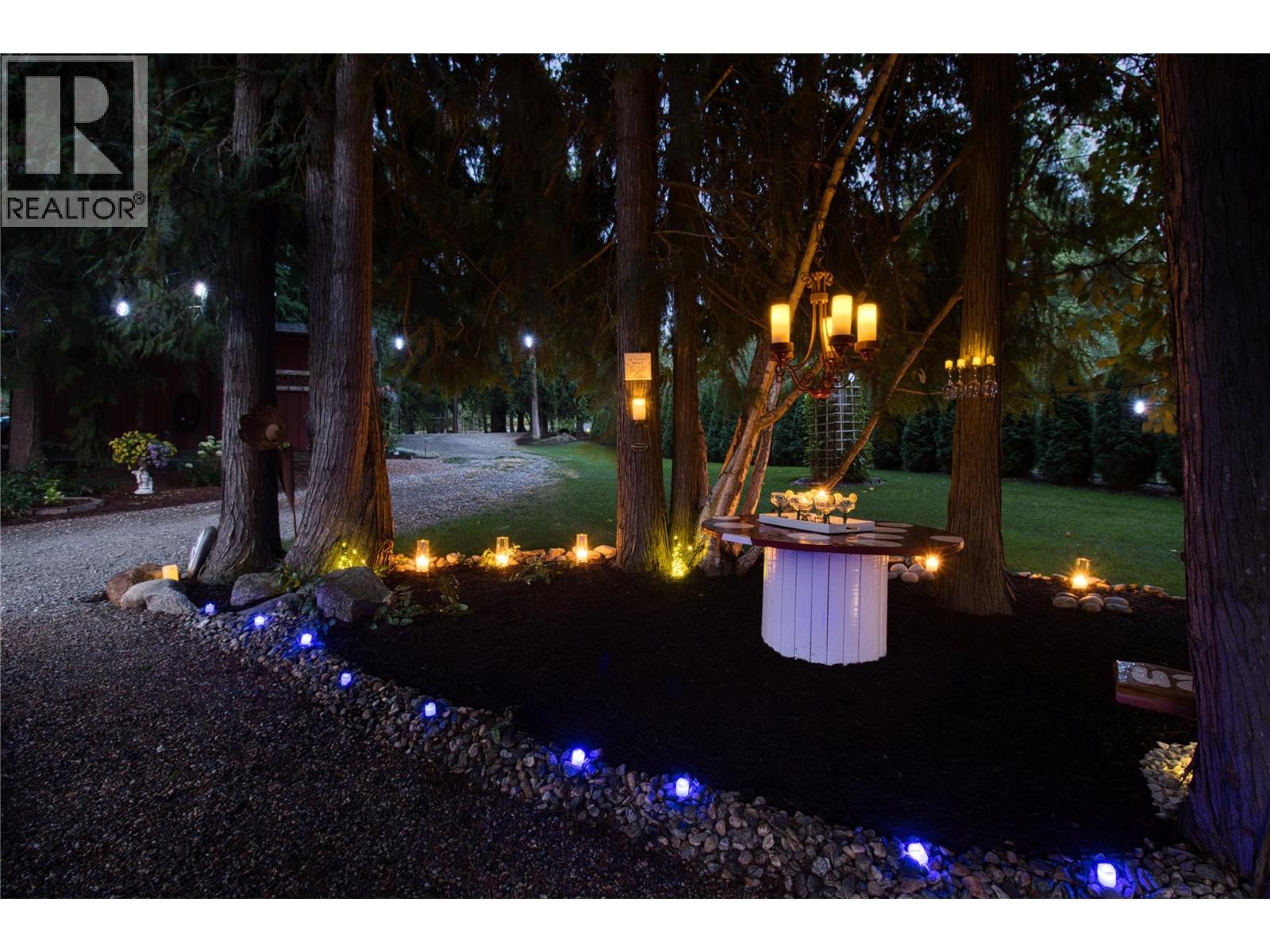 2672 Mckenzie Road, Sorrento, British Columbia  V0E 2W1 - Photo 73 - 10363053