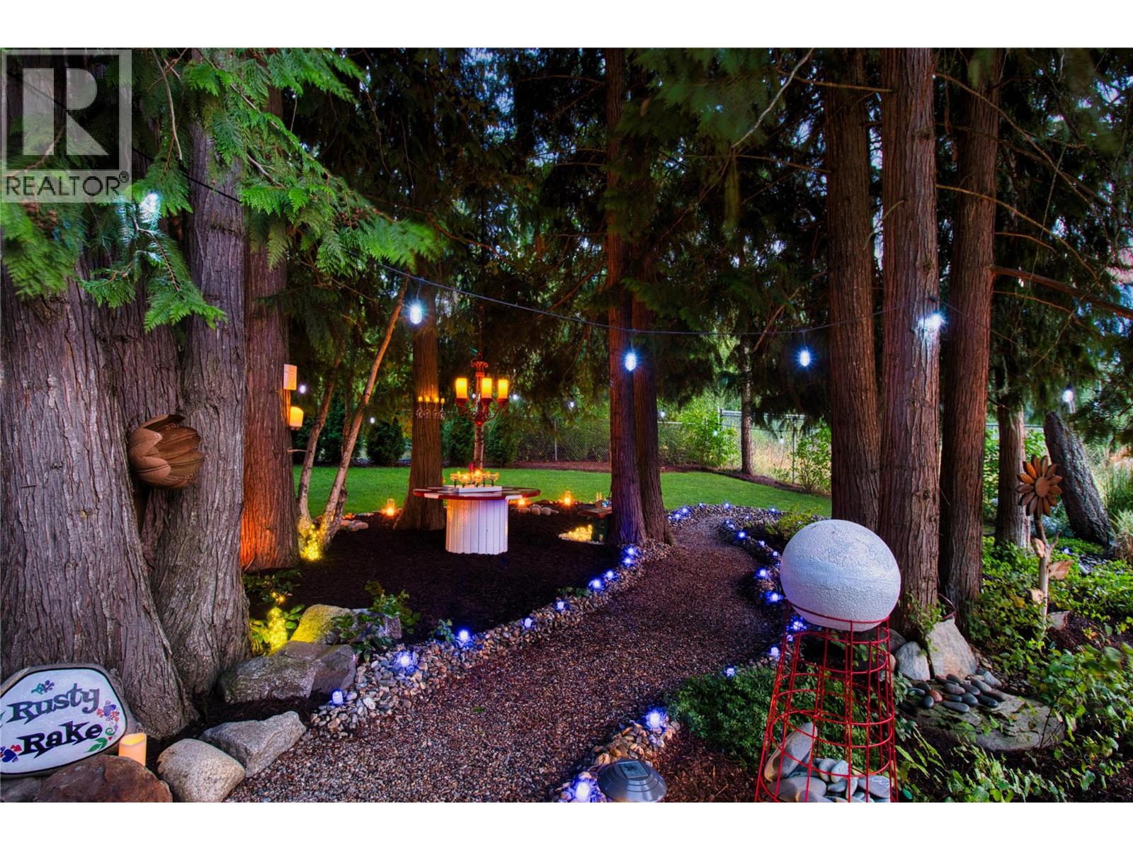 2672 Mckenzie Road, Sorrento, British Columbia  V0E 2W1 - Photo 74 - 10363053