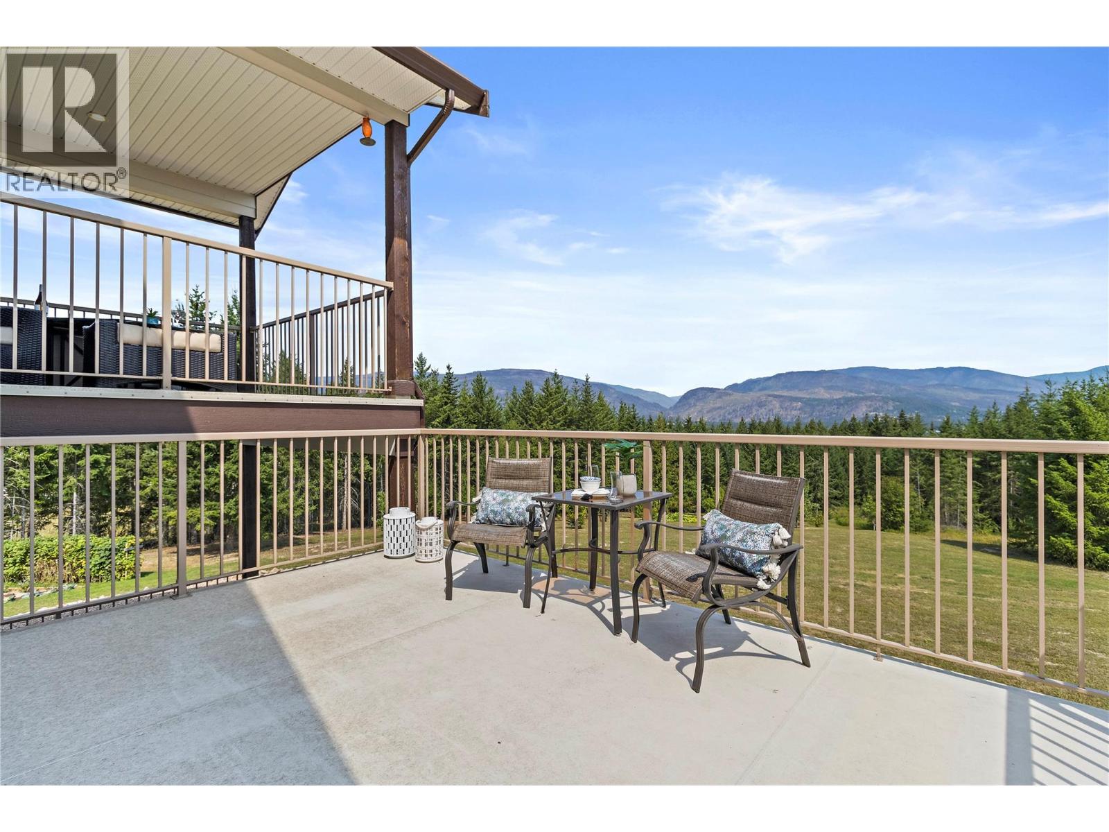 2672 Mckenzie Road, Sorrento, British Columbia  V0E 2W1 - Photo 77 - 10363053