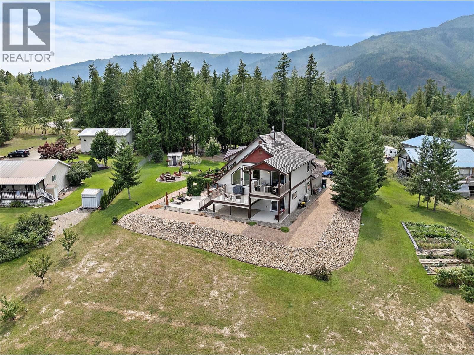 2672 Mckenzie Road, Sorrento, British Columbia  V0E 2W1 - Photo 87 - 10363053