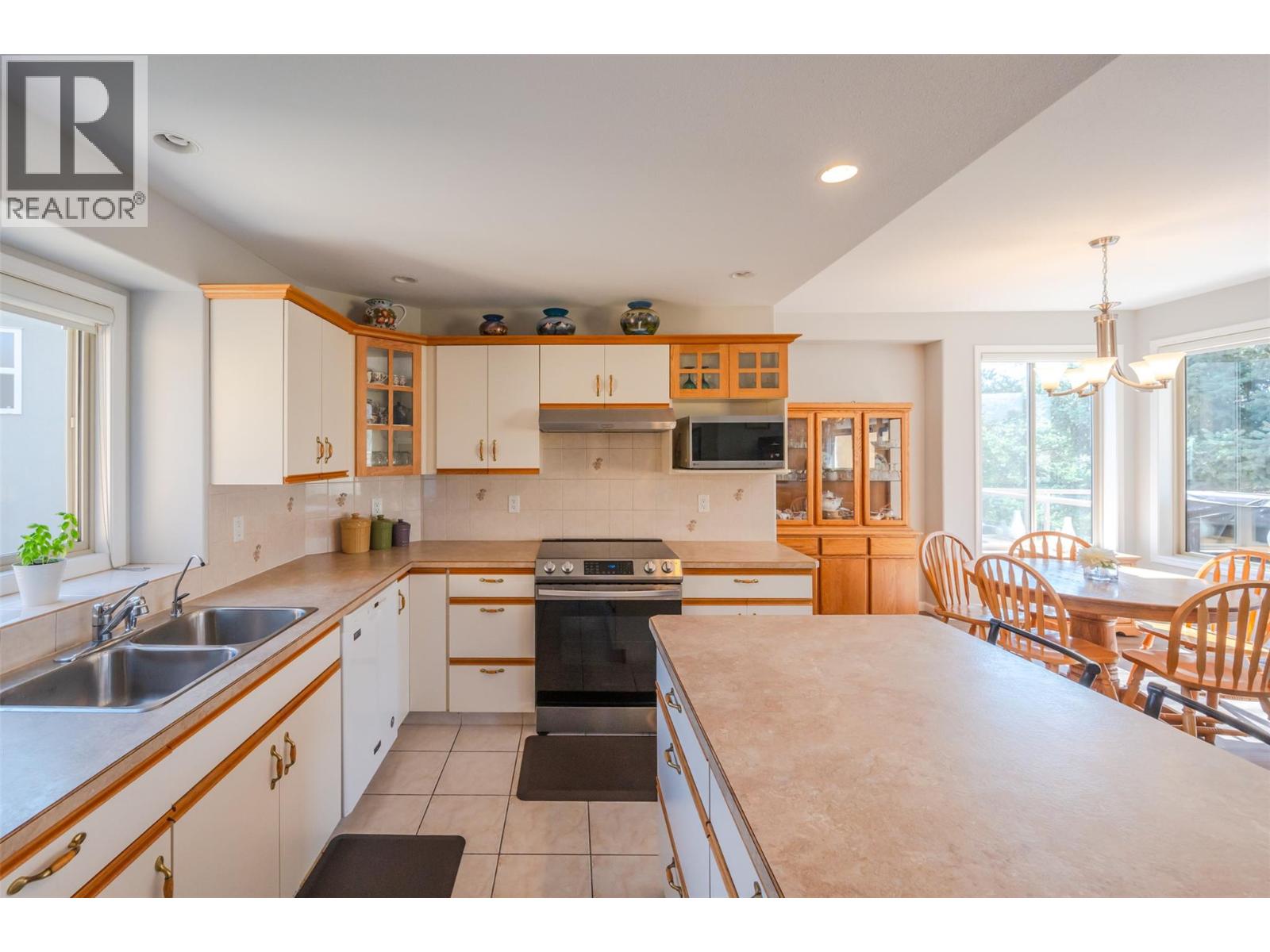 3604 Lobelia Drive, Osoyoos, British Columbia  V0H 1V1 - Photo 17 - 10363869