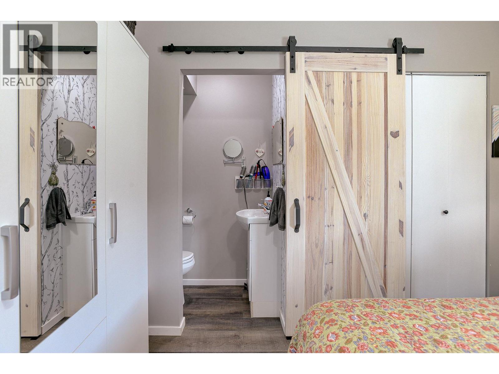 570 Dairy Road, Kamloops, British Columbia  V2B 8N5 - Photo 20 - 10364281