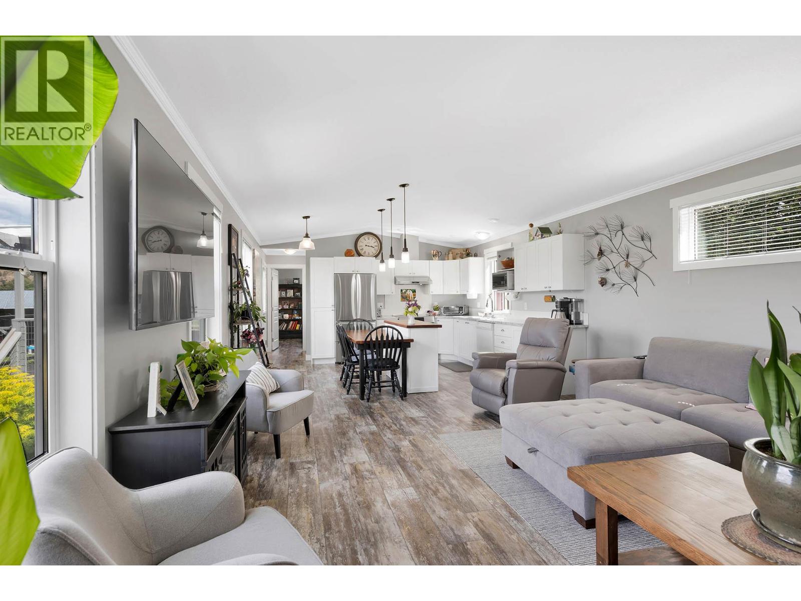 570 Dairy Road, Kamloops, British Columbia  V2B 8N5 - Photo 24 - 10364281