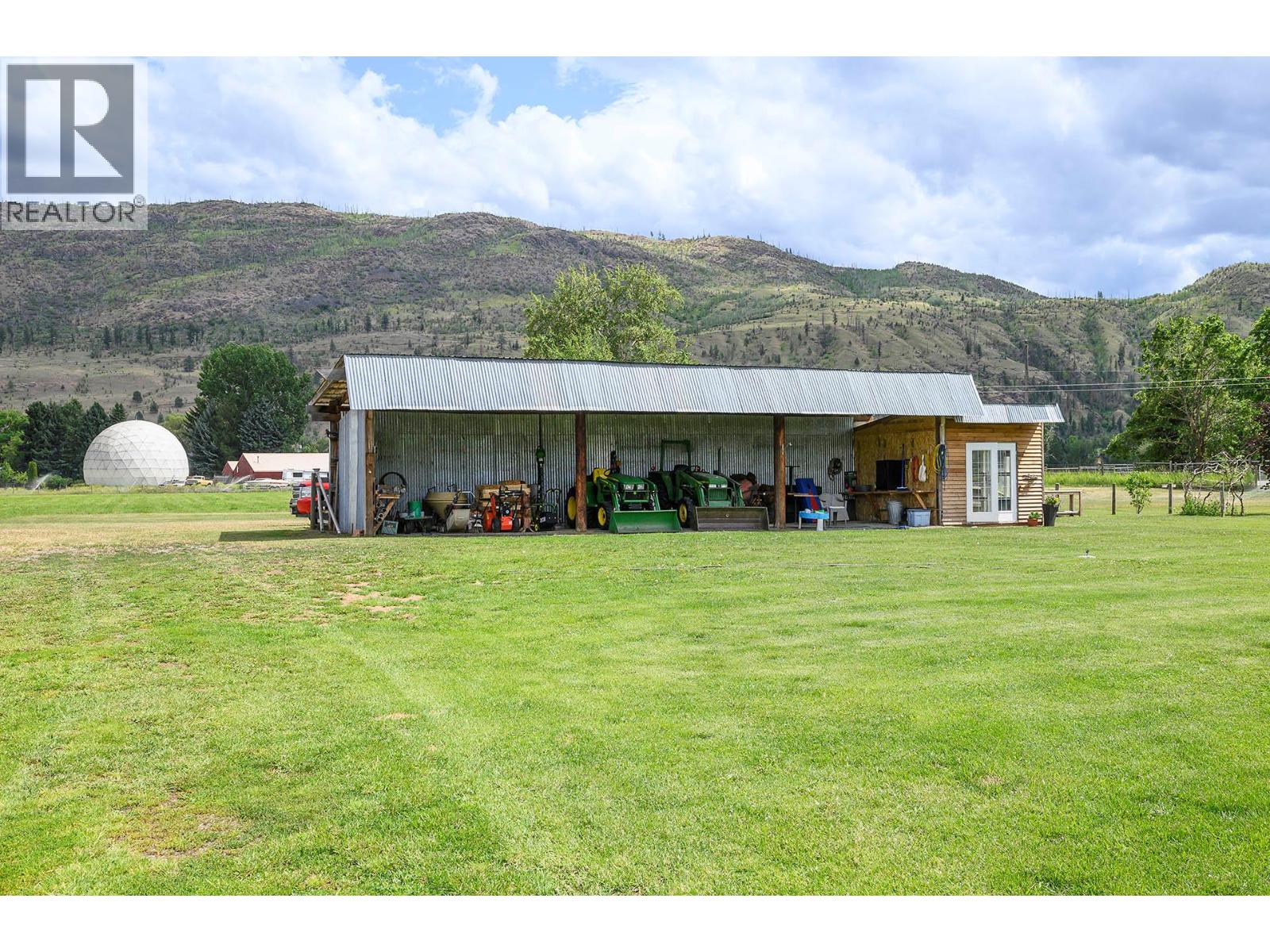 570 Dairy Road, Kamloops, British Columbia  V2B 8N5 - Photo 35 - 10364281