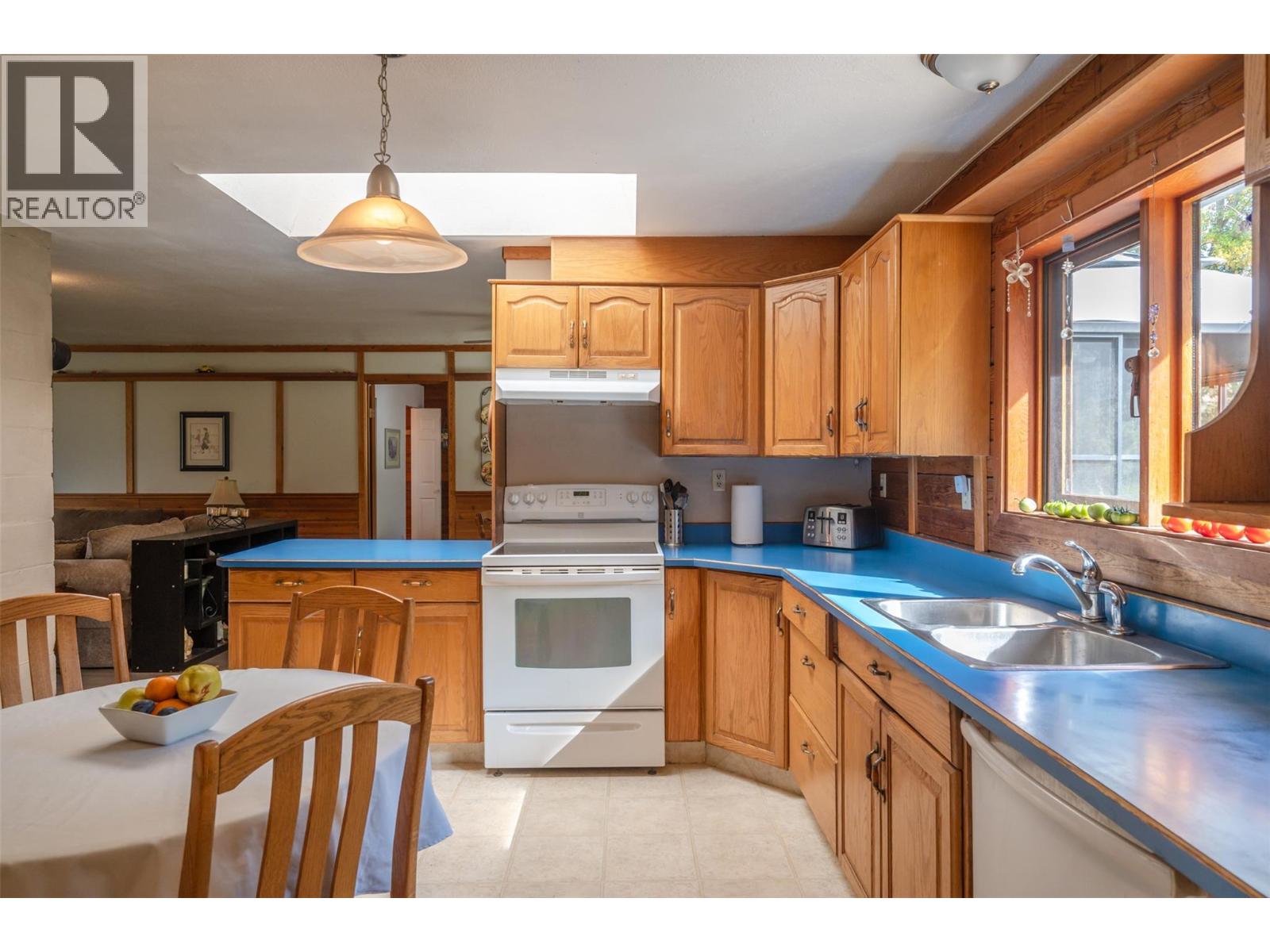 16339 Old Richter Pass Road, Osoyoos, British Columbia  V0H 1V5 - Photo 11 - 10364150