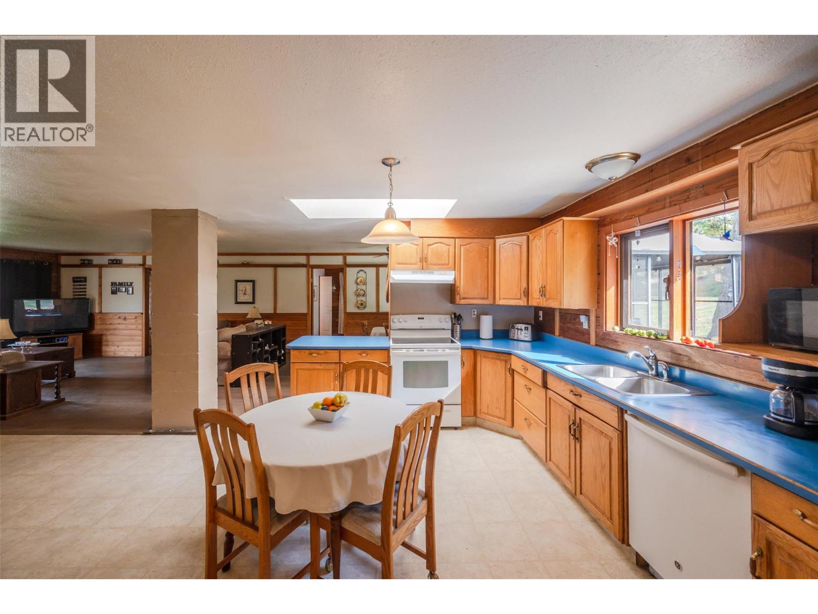 16339 Old Richter Pass Road, Osoyoos, British Columbia  V0H 1V5 - Photo 13 - 10364150