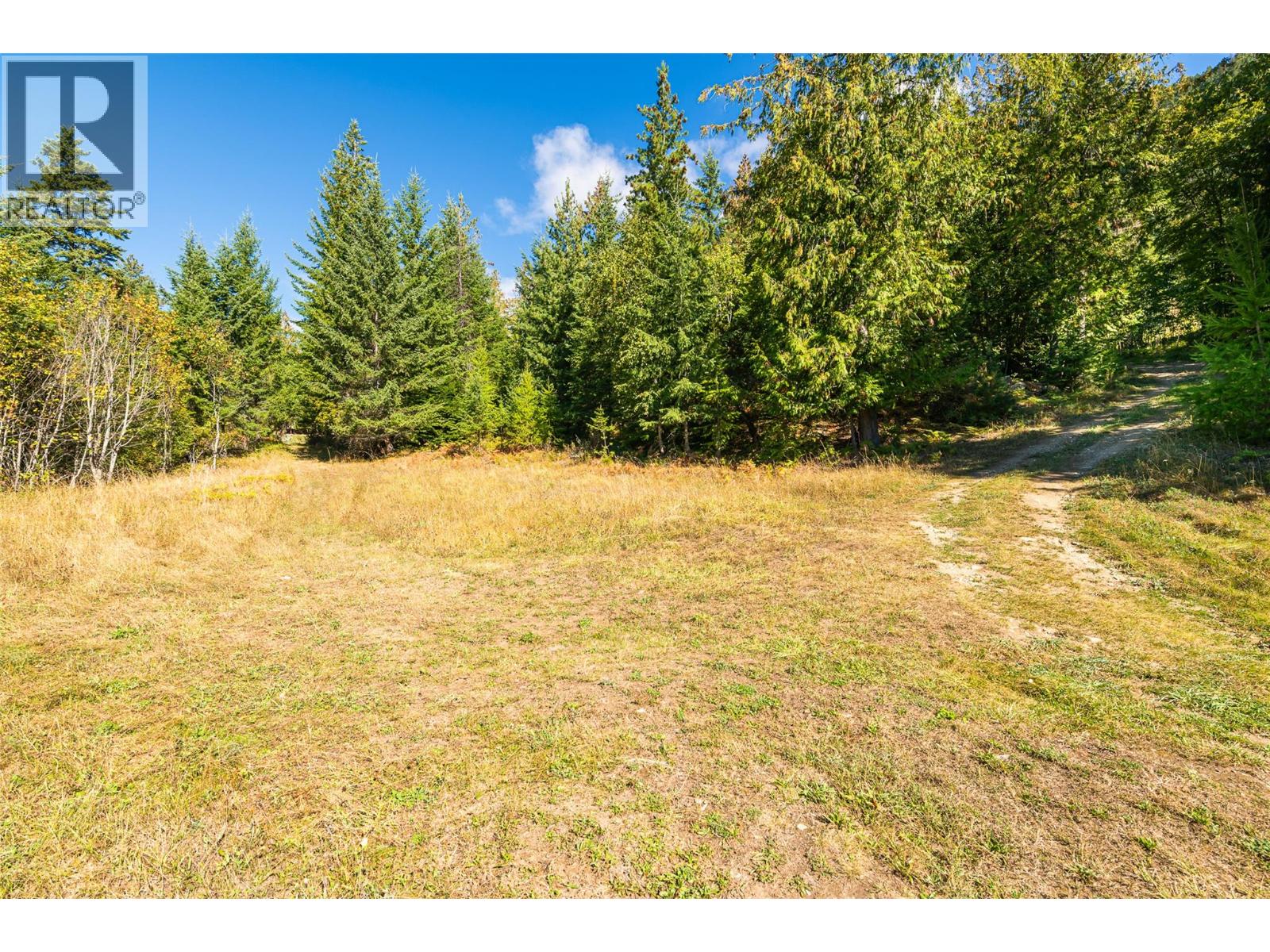 13625 & 13631 Mountain Shores Road, Boswell, British Columbia  V0B 1A0 - Photo 19 - 10364143