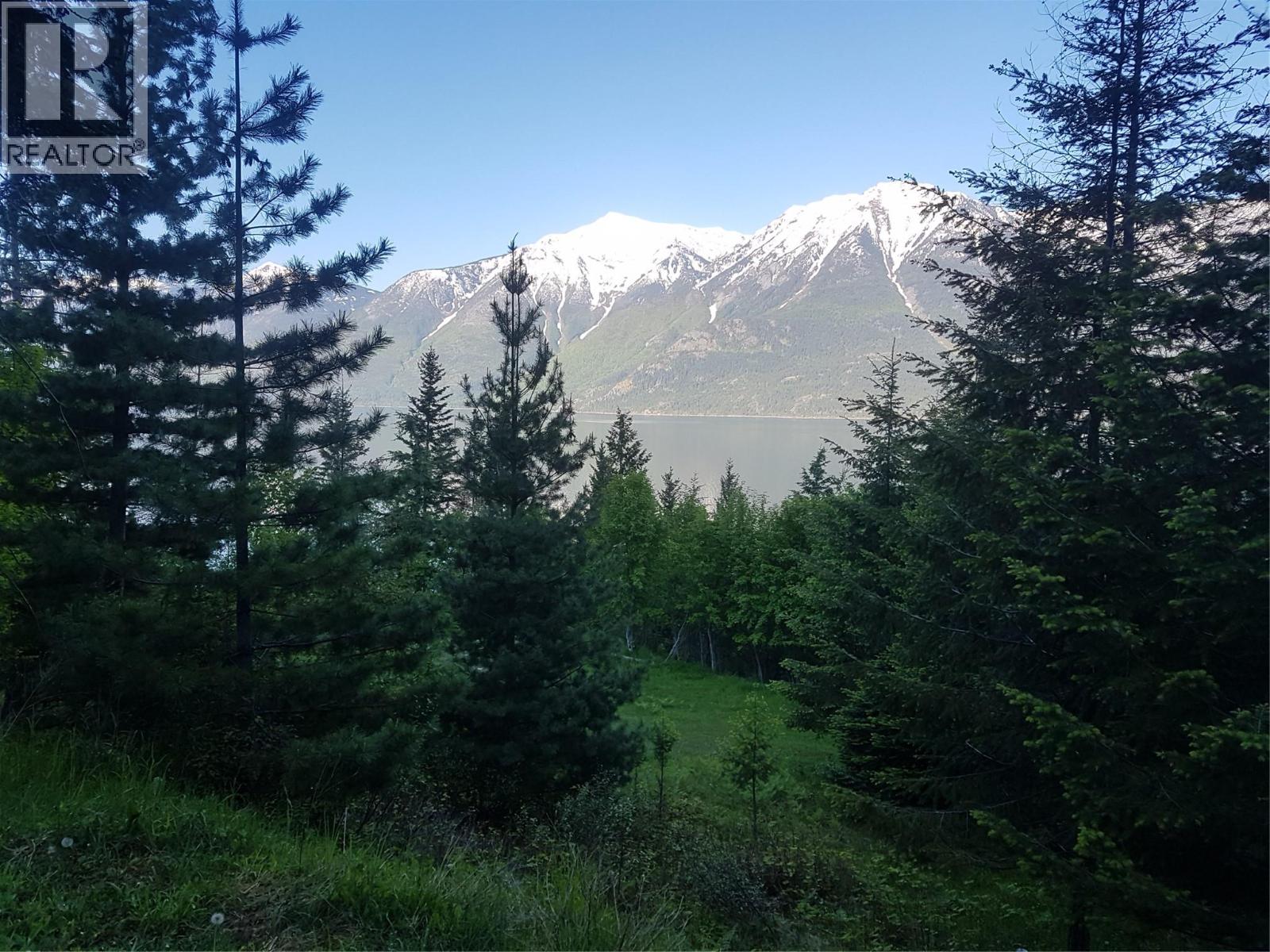 13625 & 13631 Mountain Shores Road, Boswell, British Columbia  V0B 1A0 - Photo 3 - 10364143