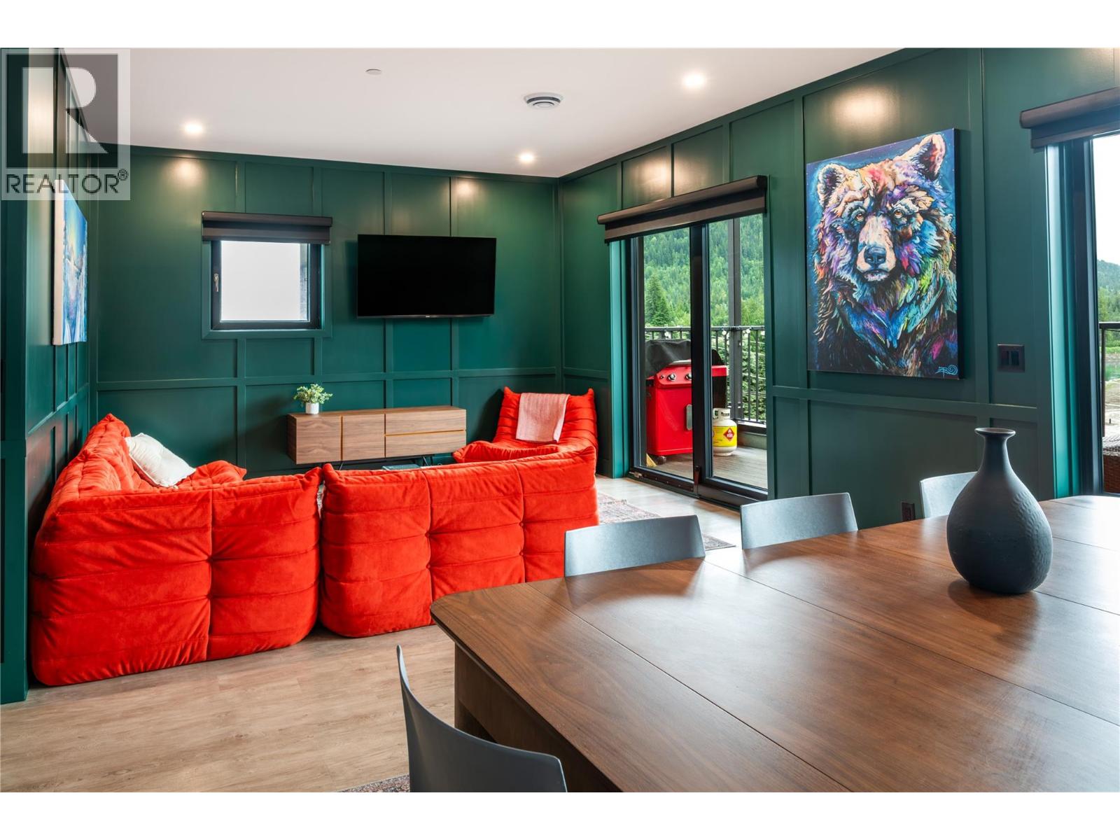 1701 Coursier Avenue Unit# 3402, Revelstoke, British Columbia  V0E 2S3 - Photo 2 - 10363792