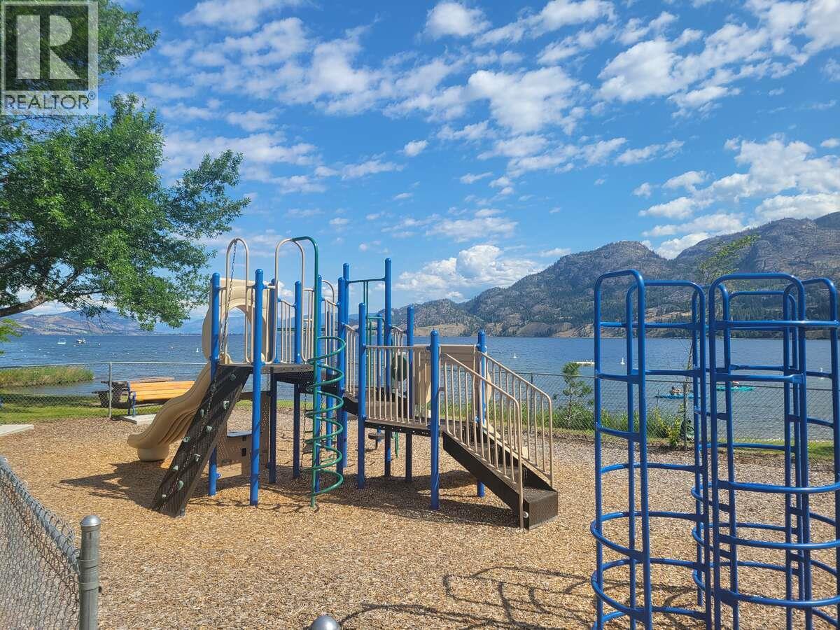 101 Alder Crescent, Kaleden, British Columbia  V0H 1K0 - Photo 5 - 10364318