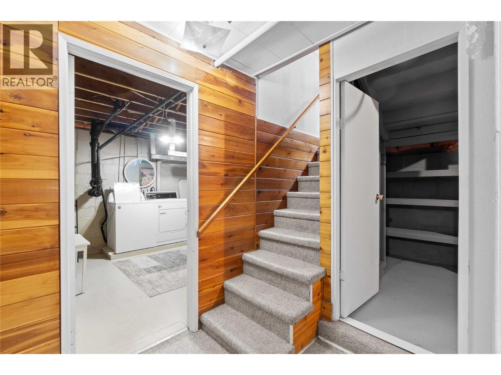 1430 Lakeshore Road Ne, Salmon Arm, British Columbia  V1E 2V7 - Photo 35 - 10364299