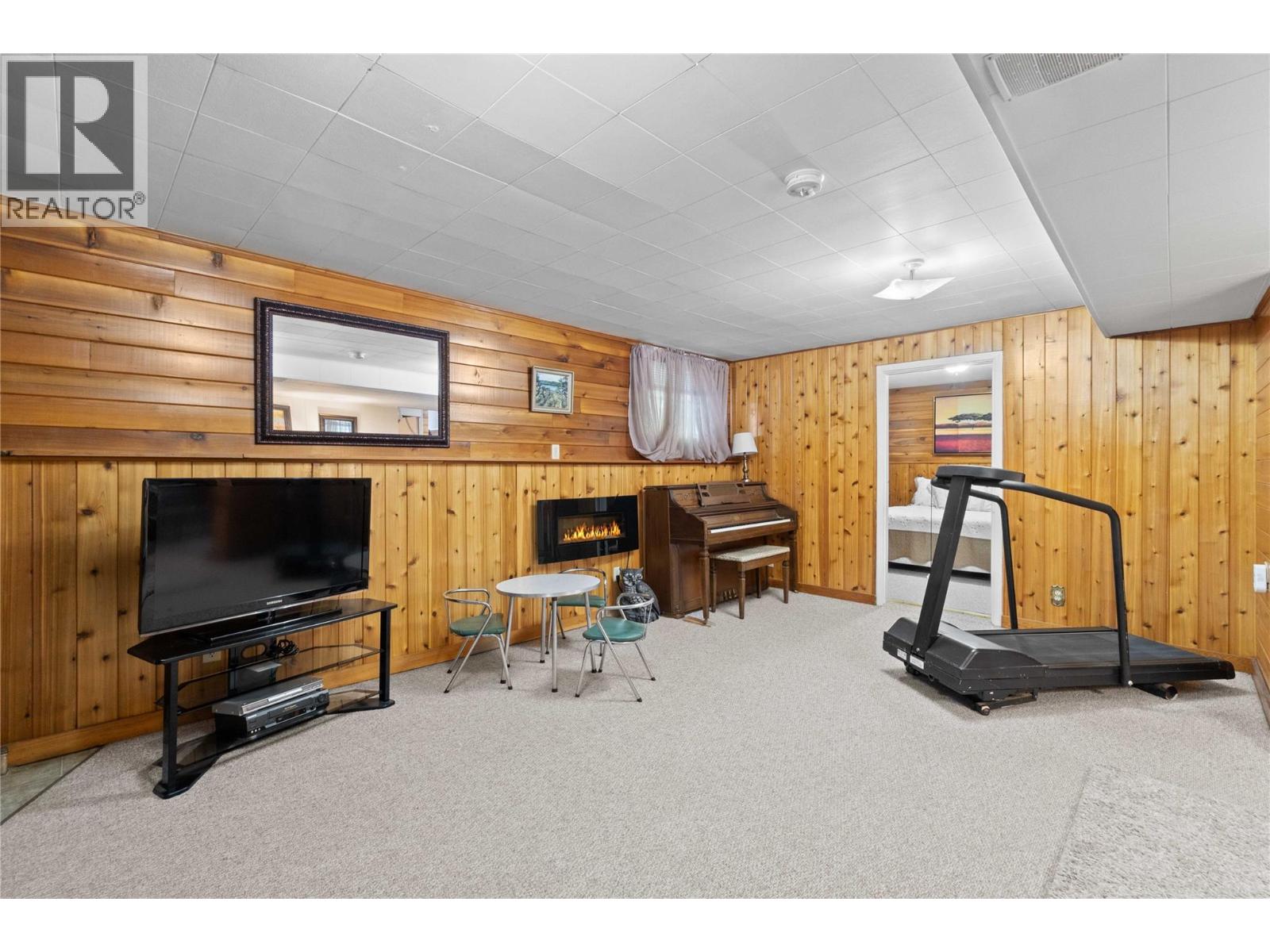 1430 Lakeshore Road Ne, Salmon Arm, British Columbia  V1E 2V7 - Photo 40 - 10364299