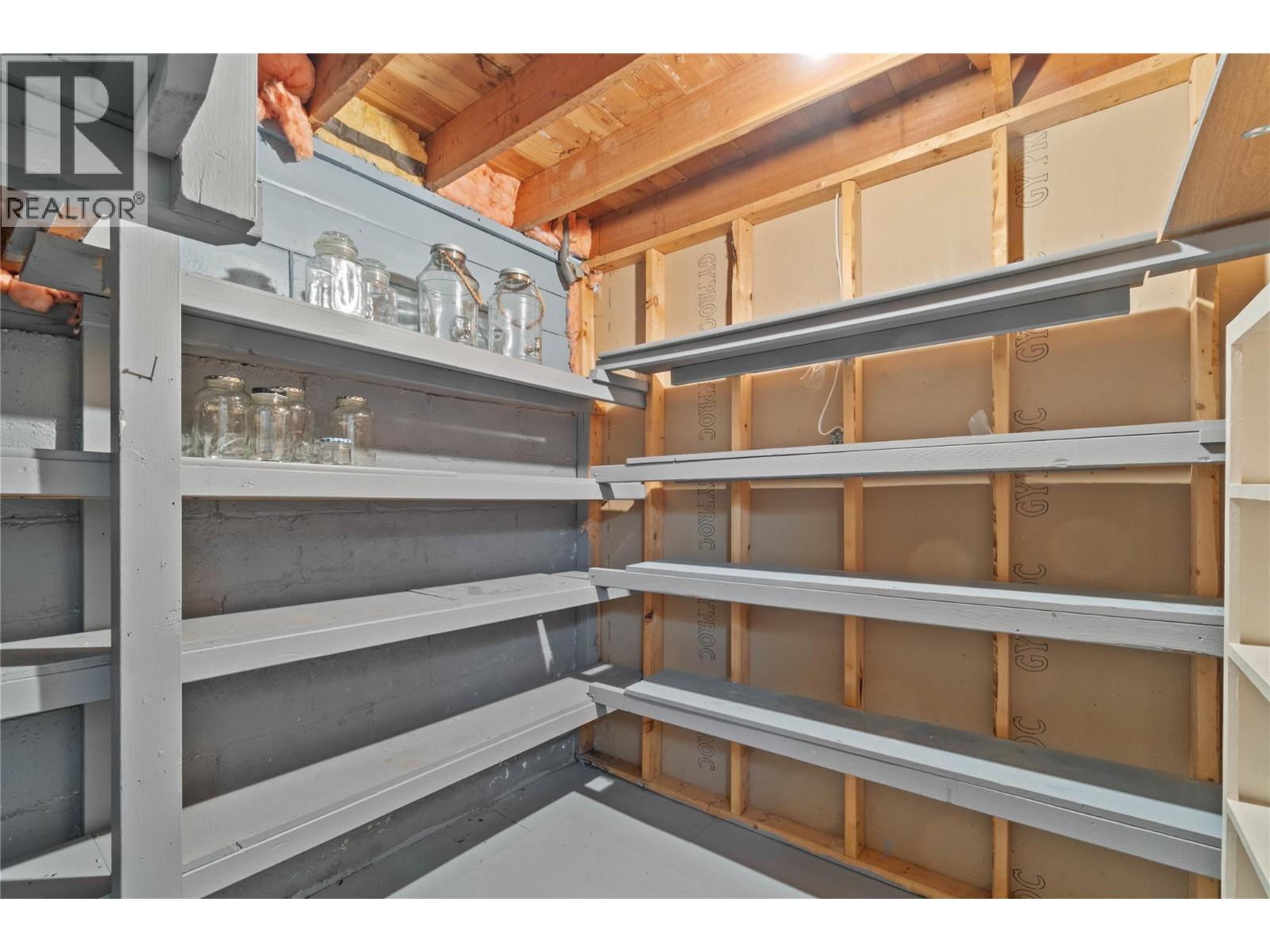 1430 Lakeshore Road Ne, Salmon Arm, British Columbia  V1E 2V7 - Photo 45 - 10364299