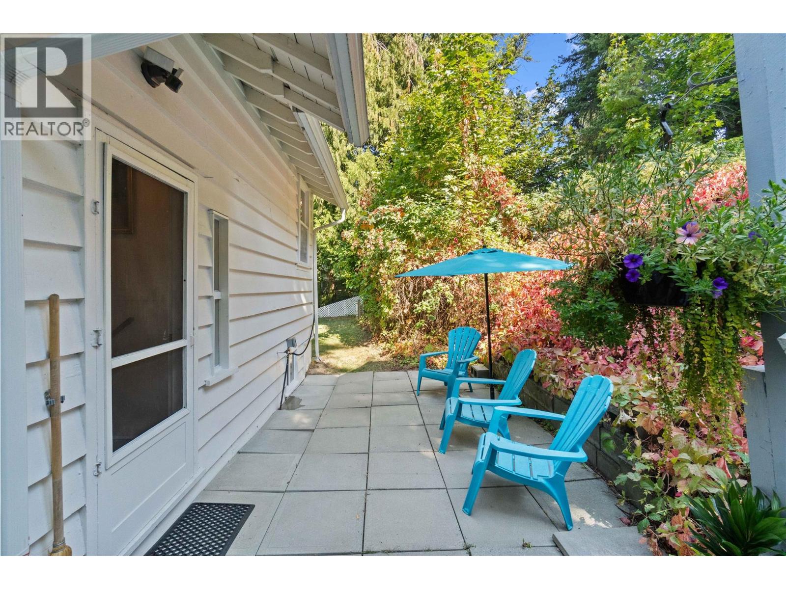 1430 Lakeshore Road Ne, Salmon Arm, British Columbia  V1E 2V7 - Photo 57 - 10364299