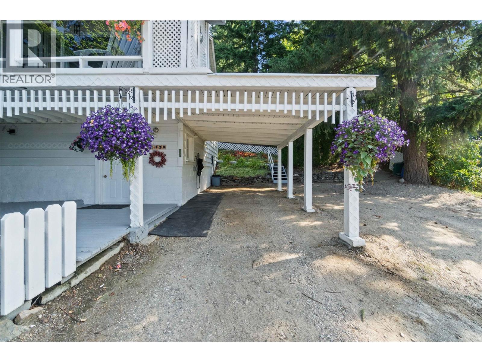 1430 Lakeshore Road Ne, Salmon Arm, British Columbia  V1E 2V7 - Photo 79 - 10364299