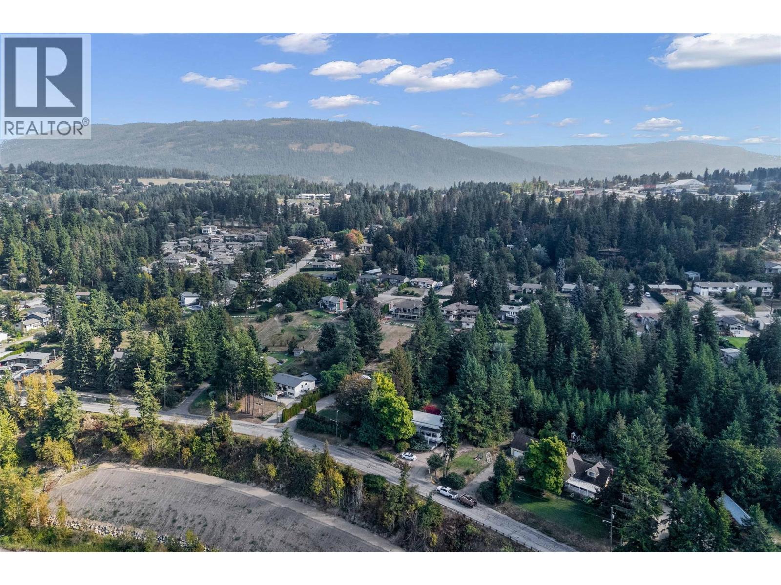 1430 Lakeshore Road Ne, Salmon Arm, British Columbia  V1E 2V7 - Photo 86 - 10364299