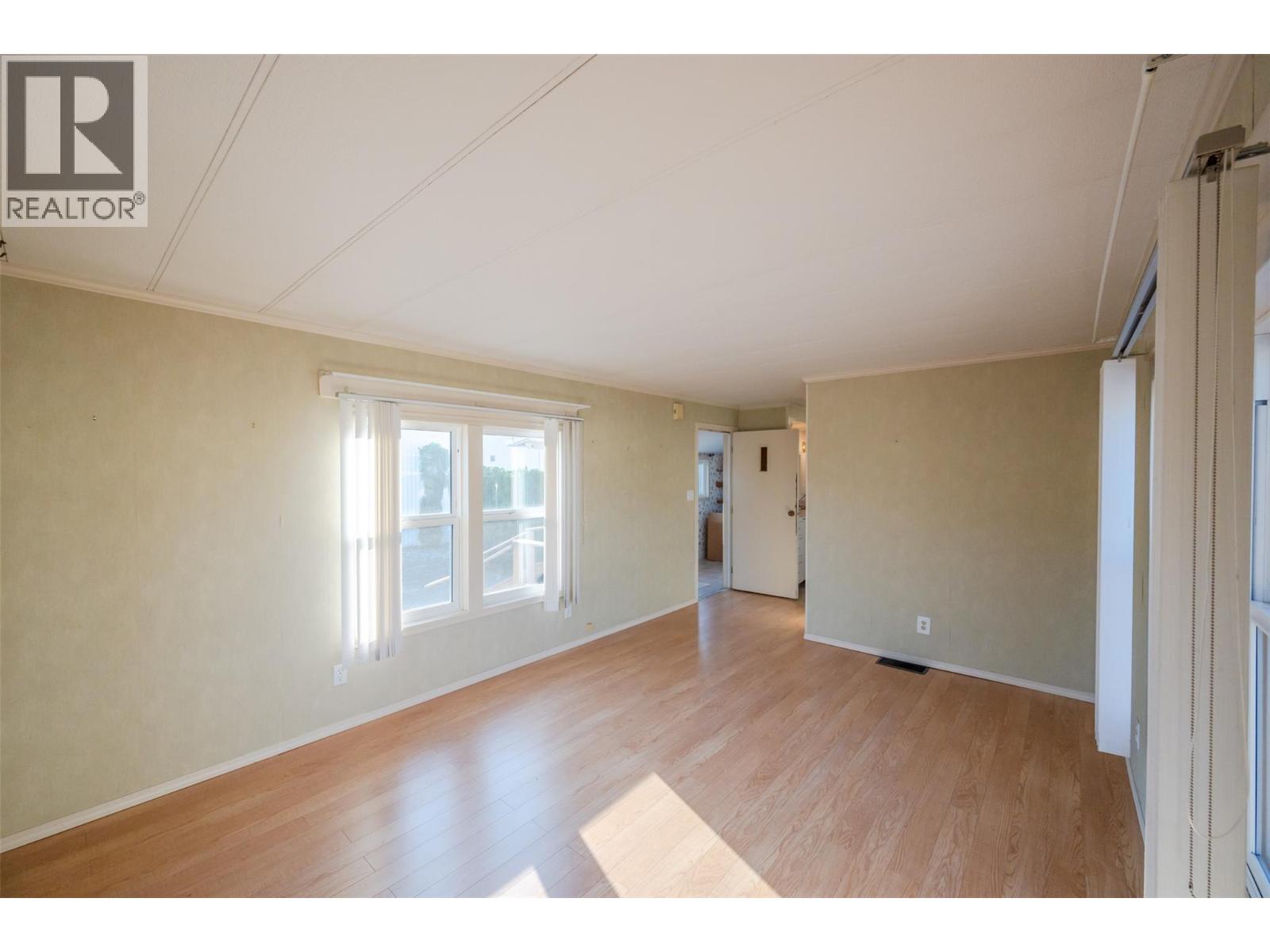 98 Okanagan Avenue E Unit# 97, Penticton, British Columbia  V2A 3J5 - Photo 6 - 10364294