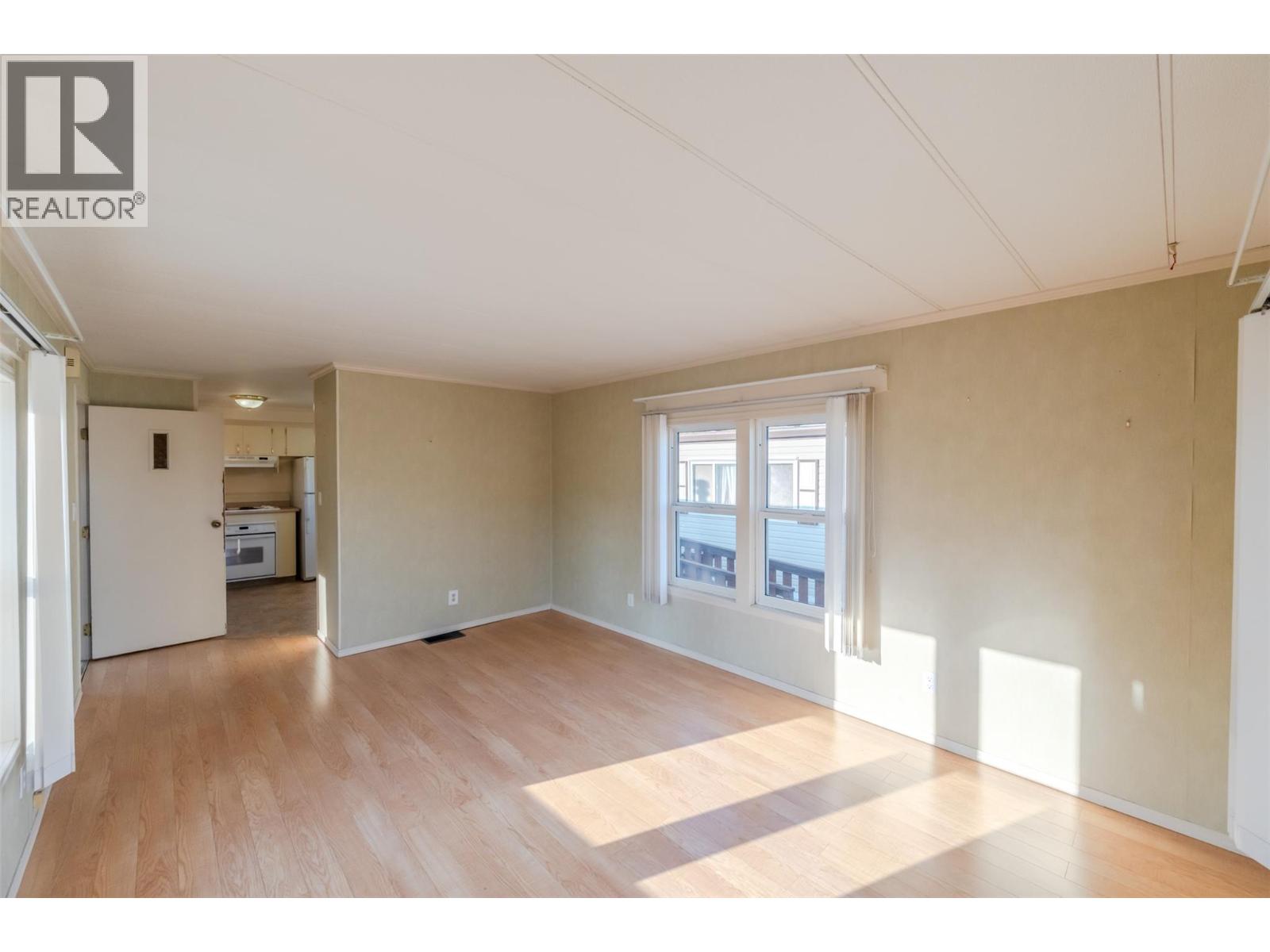 98 Okanagan Avenue E Unit# 97, Penticton, British Columbia  V2A 3J5 - Photo 7 - 10364294