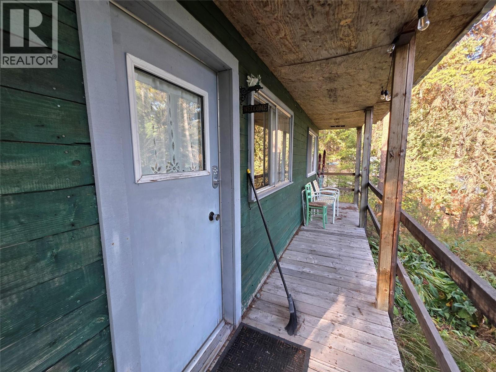 6453 Pinaus Lake Road Lot# 6297, Falkland, British Columbia  V0E 1W0 - Photo 54 - 10363637