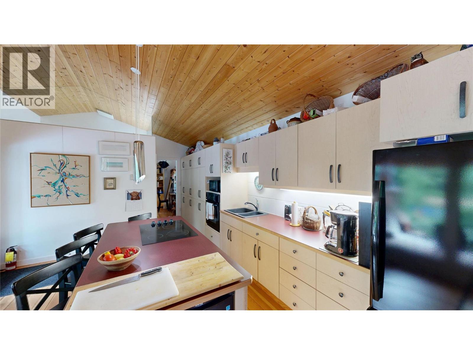 1427 Hartley Road, Golden, British Columbia  V0A 1H1 - Photo 19 - 10363925