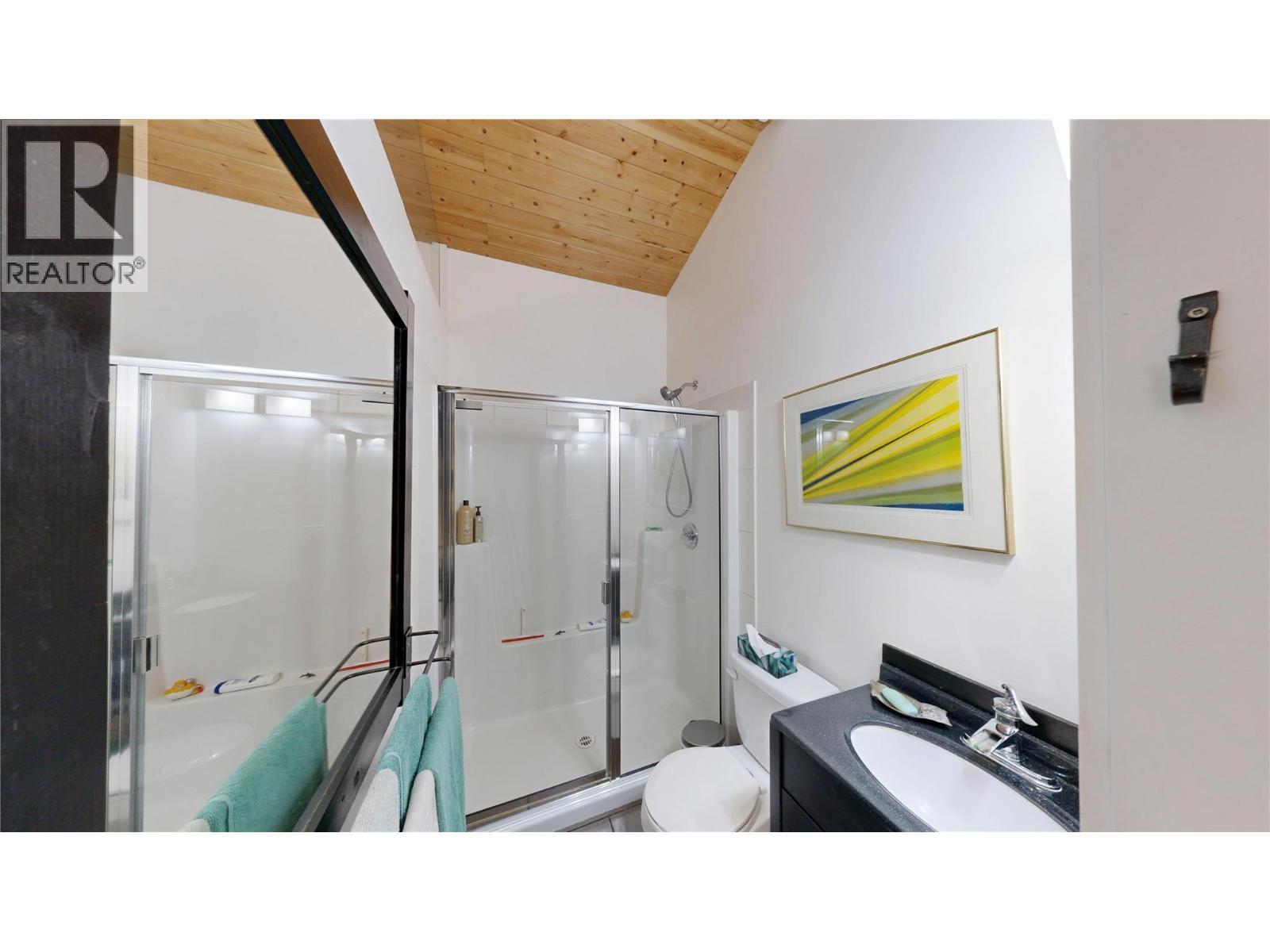 1427 Hartley Road, Golden, British Columbia  V0A 1H1 - Photo 21 - 10363925