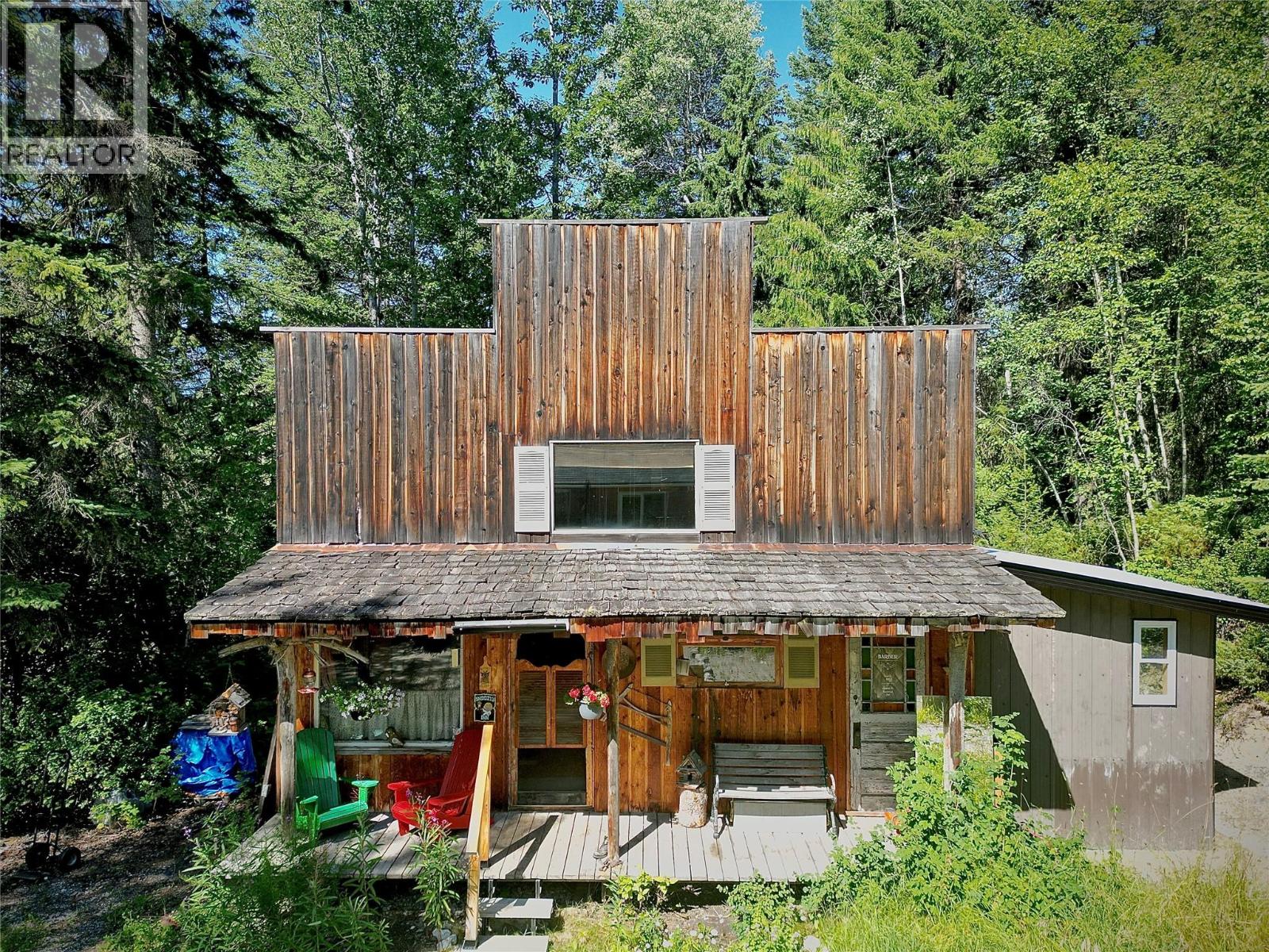 1427 Hartley Road, Golden, British Columbia  V0A 1H1 - Photo 46 - 10363925