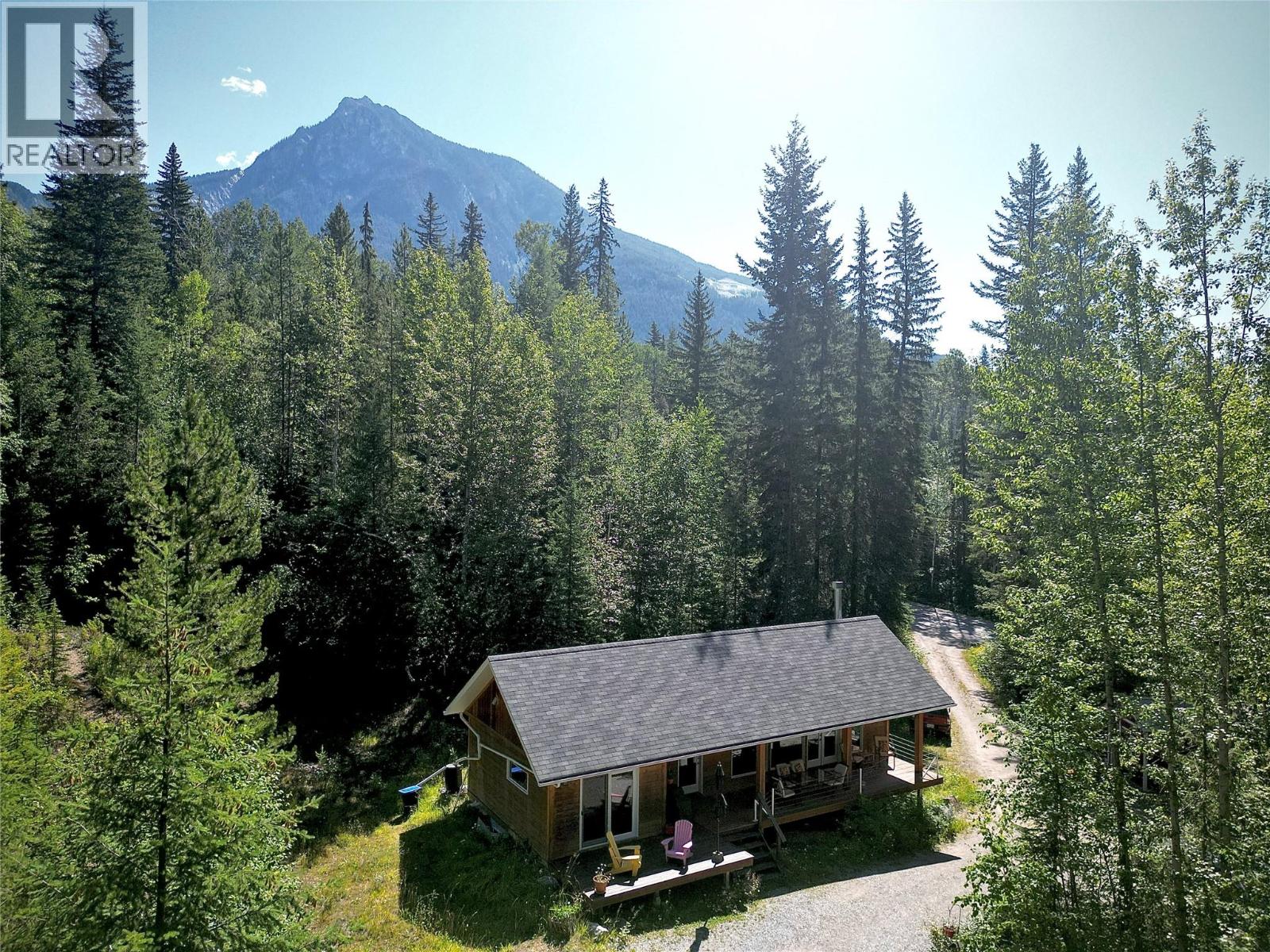 1427 Hartley Road, Golden, British Columbia  V0A 1H1 - Photo 57 - 10363925