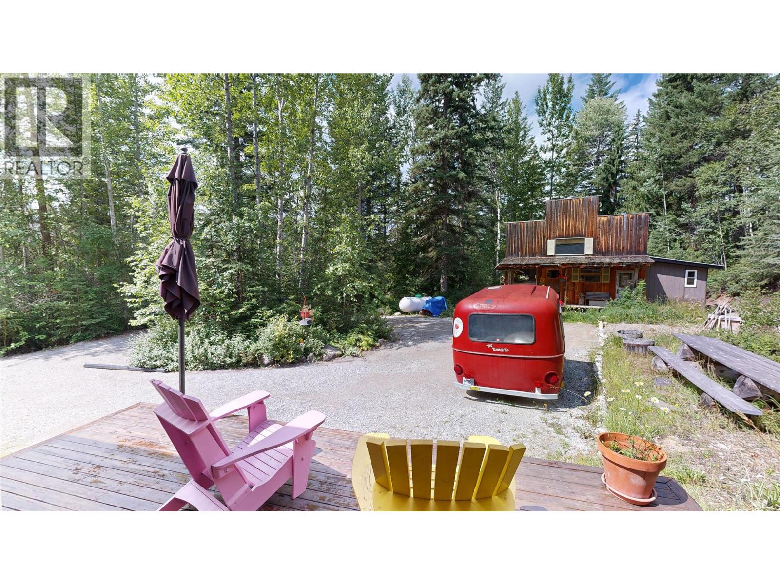1427 Hartley Road, Golden, British Columbia  V0A 1H1 - Photo 6 - 10363925