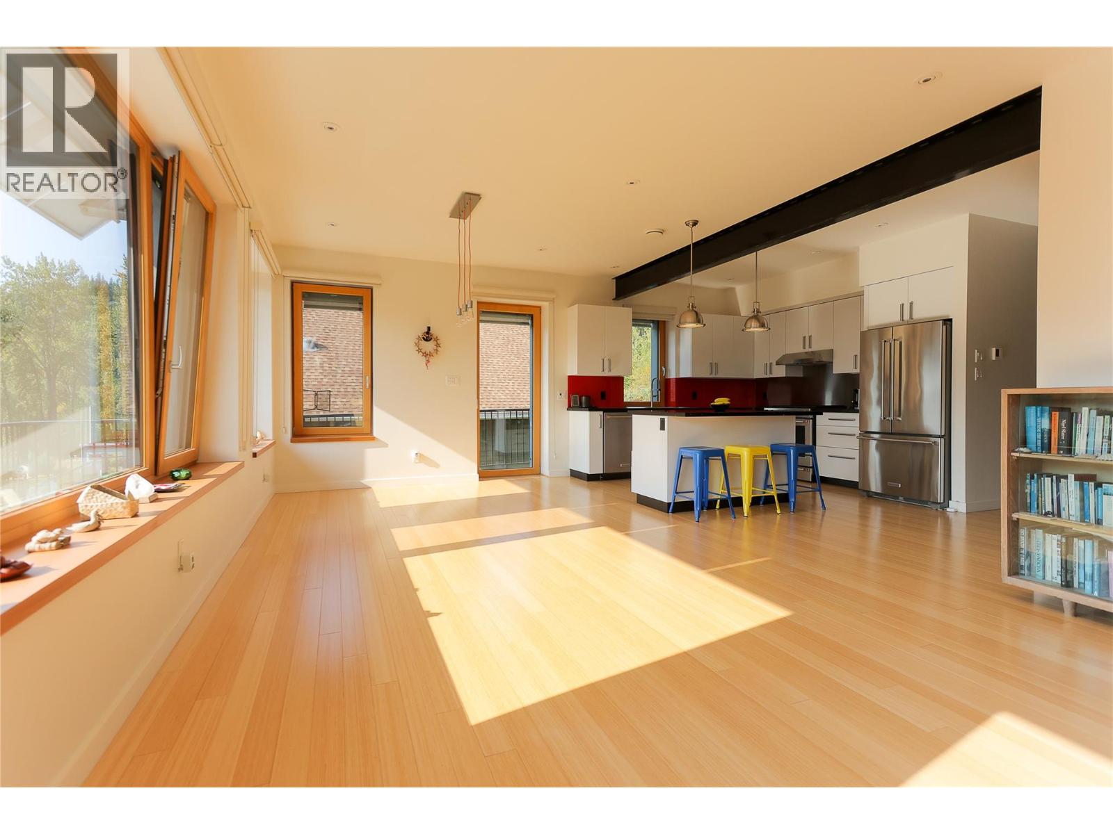 1006 Silvertip Road, Rossland, British Columbia  V0G 1Y0 - Photo 35 - 10363923