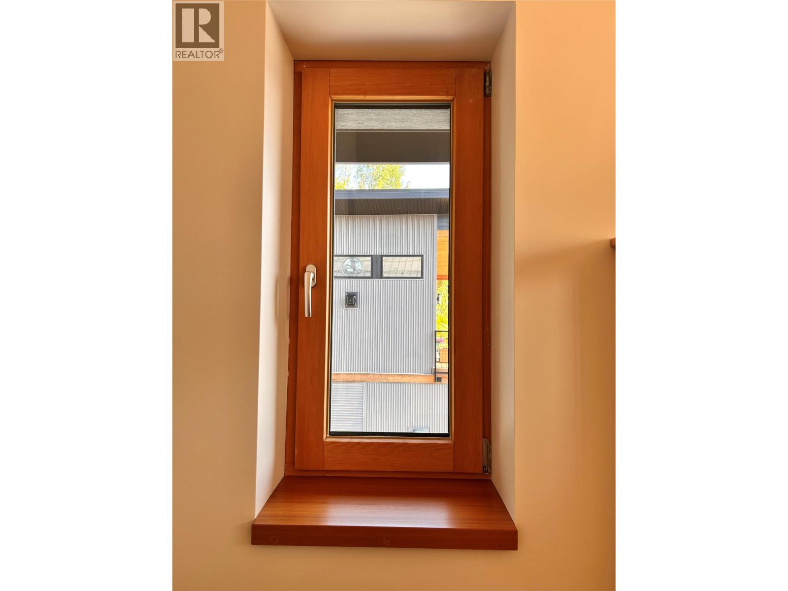 1006 Silvertip Road, Rossland, British Columbia  V0G 1Y0 - Photo 48 - 10363923