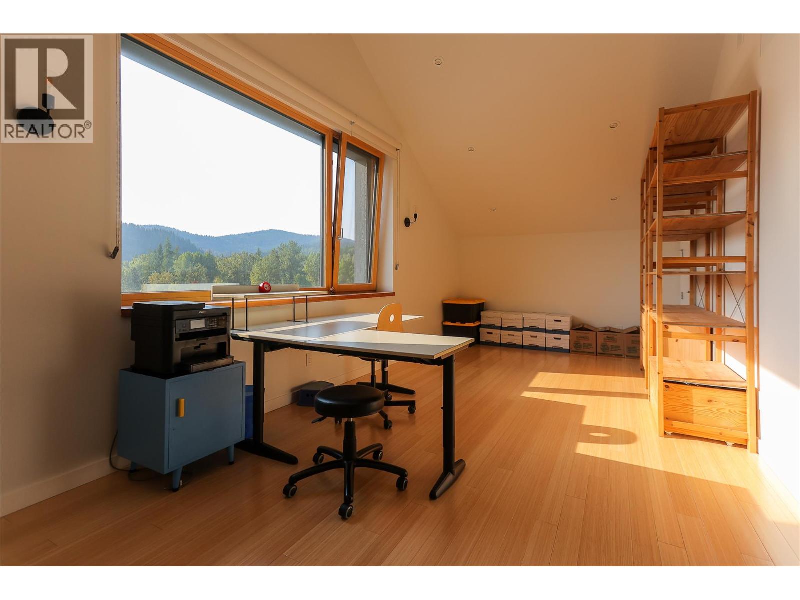 1006 Silvertip Road, Rossland, British Columbia  V0G 1Y0 - Photo 49 - 10363923