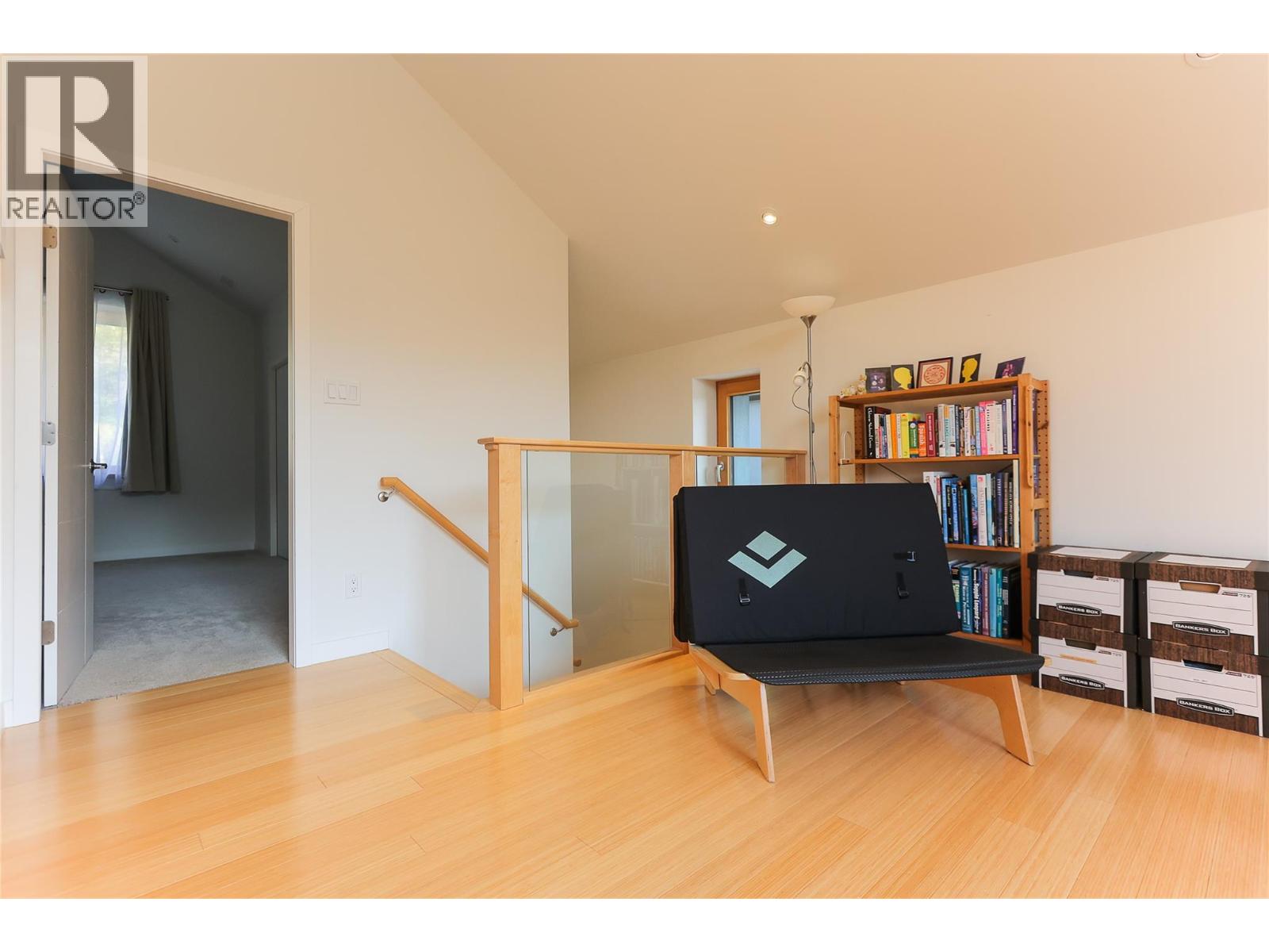 1006 Silvertip Road, Rossland, British Columbia  V0G 1Y0 - Photo 52 - 10363923