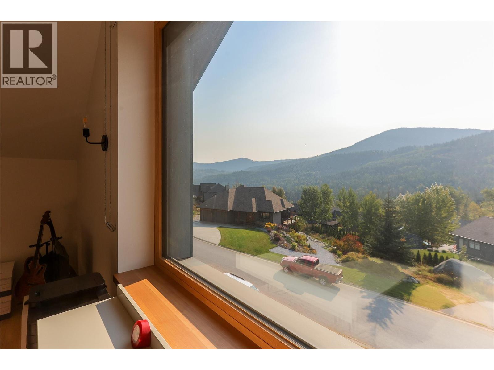 1006 Silvertip Road, Rossland, British Columbia  V0G 1Y0 - Photo 54 - 10363923