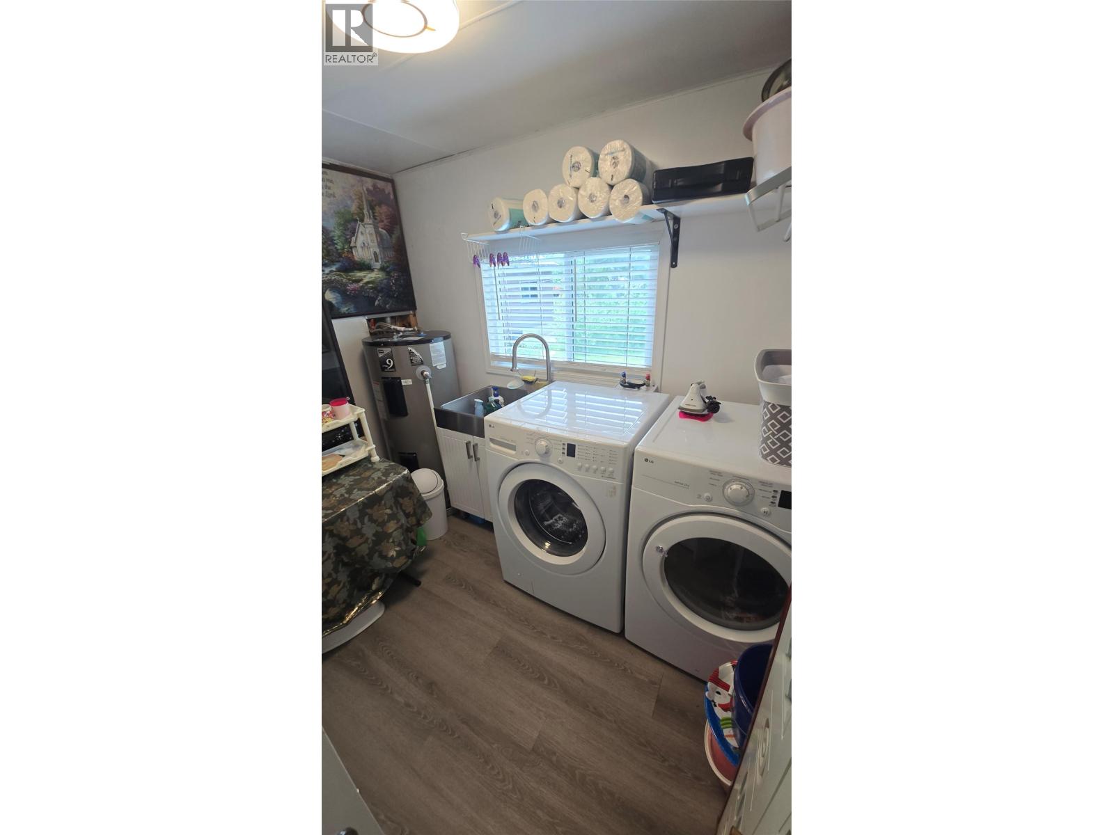 991 West Frontage Road, Blue River, British Columbia  V0E 1J0 - Photo 27 - 10364275