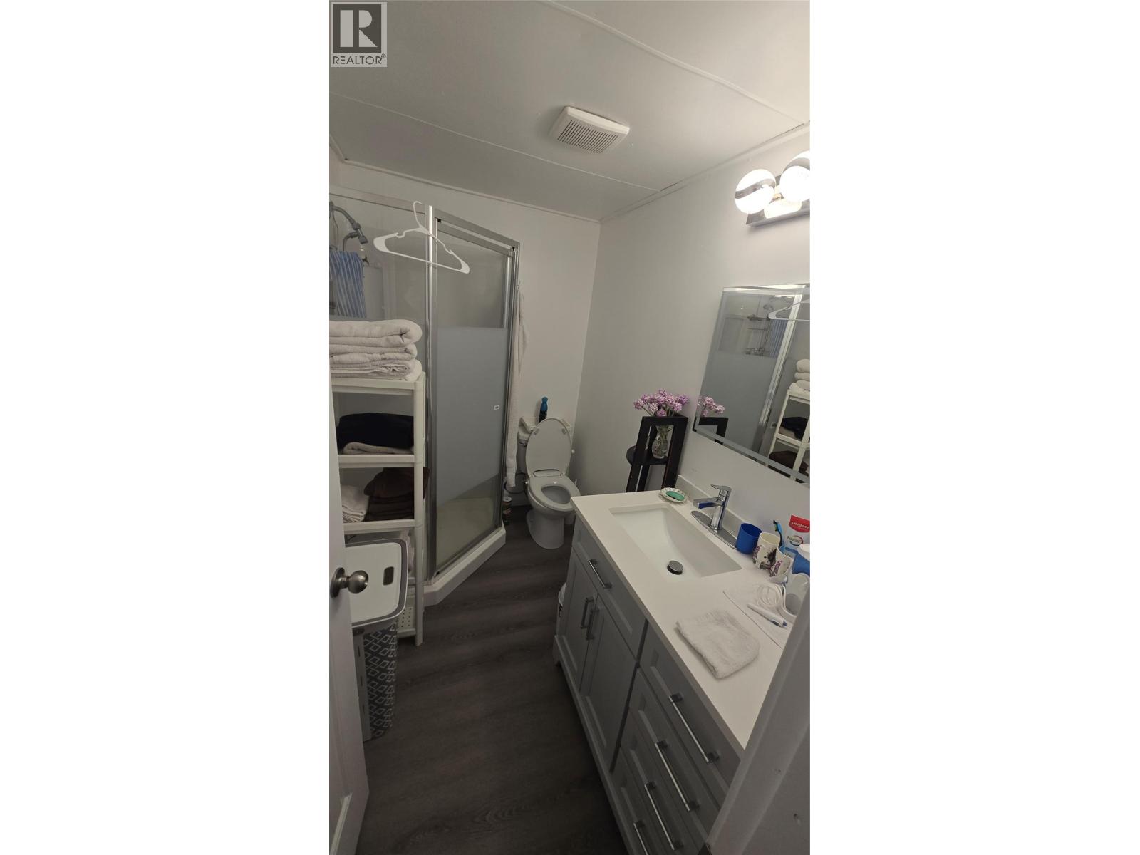 991 West Frontage Road, Blue River, British Columbia  V0E 1J0 - Photo 28 - 10364275