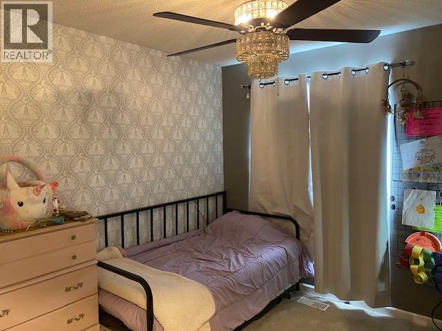 5404 Hillside Avenue, Chetwynd, British Columbia  V0C 1J0 - Photo 12 - 10364388