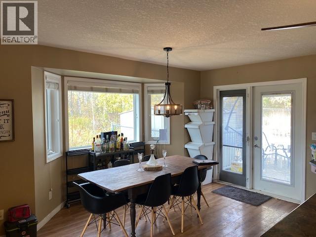 5404 Hillside Avenue, Chetwynd, British Columbia  V0C 1J0 - Photo 7 - 10364388