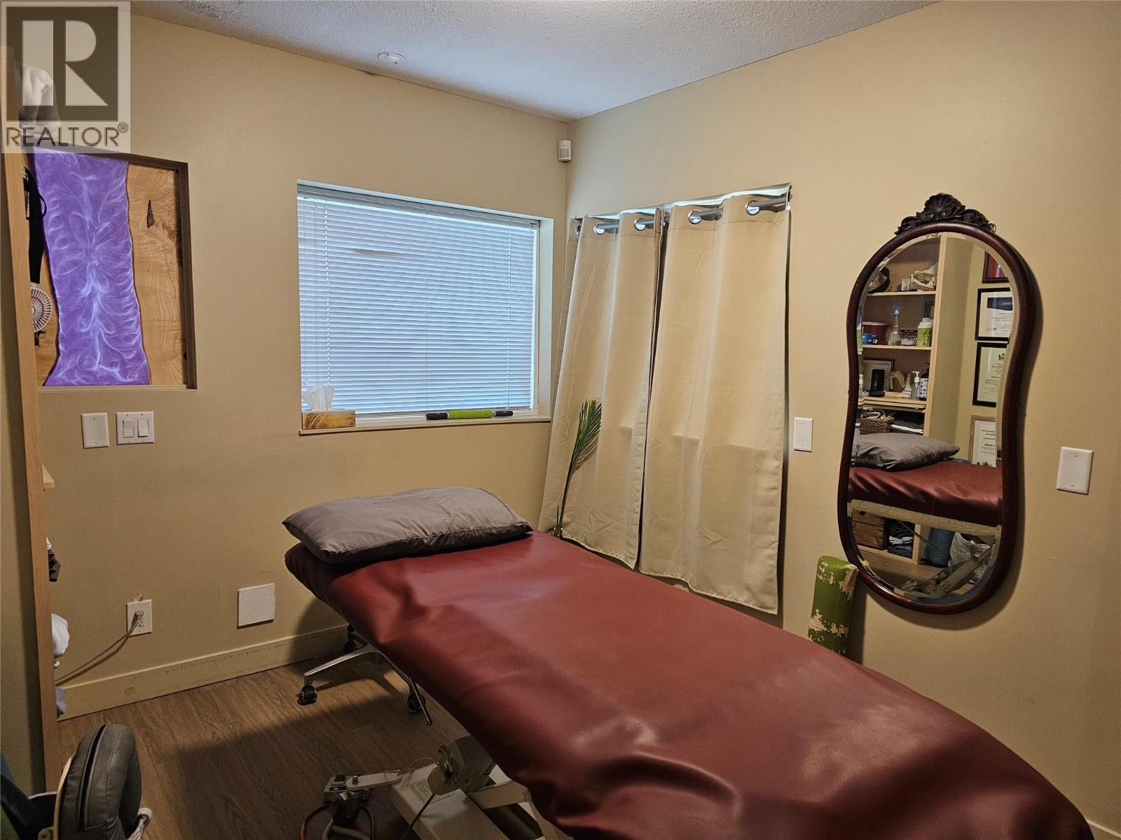 3406 28 Avenue, Vernon, British Columbia  V1T 1W9 - Photo 6 - 10363852