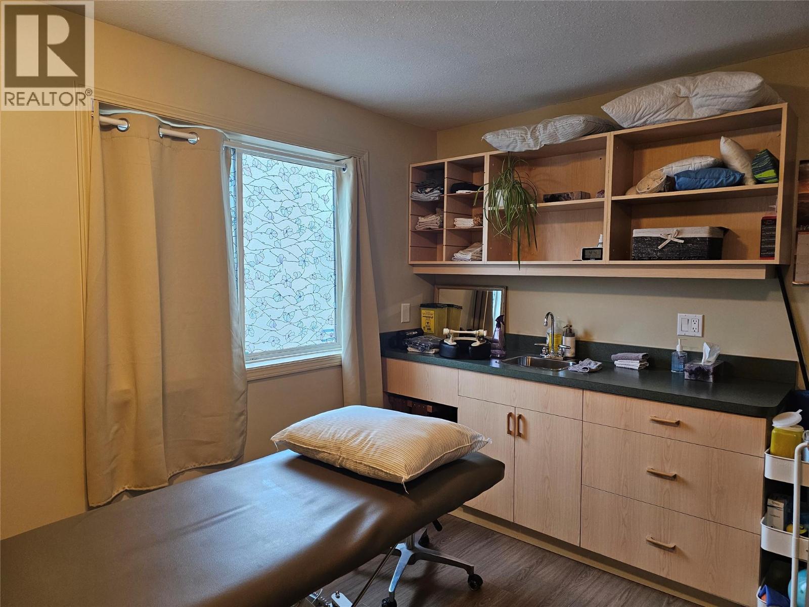 3406 28 Avenue, Vernon, British Columbia  V1T 1W9 - Photo 9 - 10363852