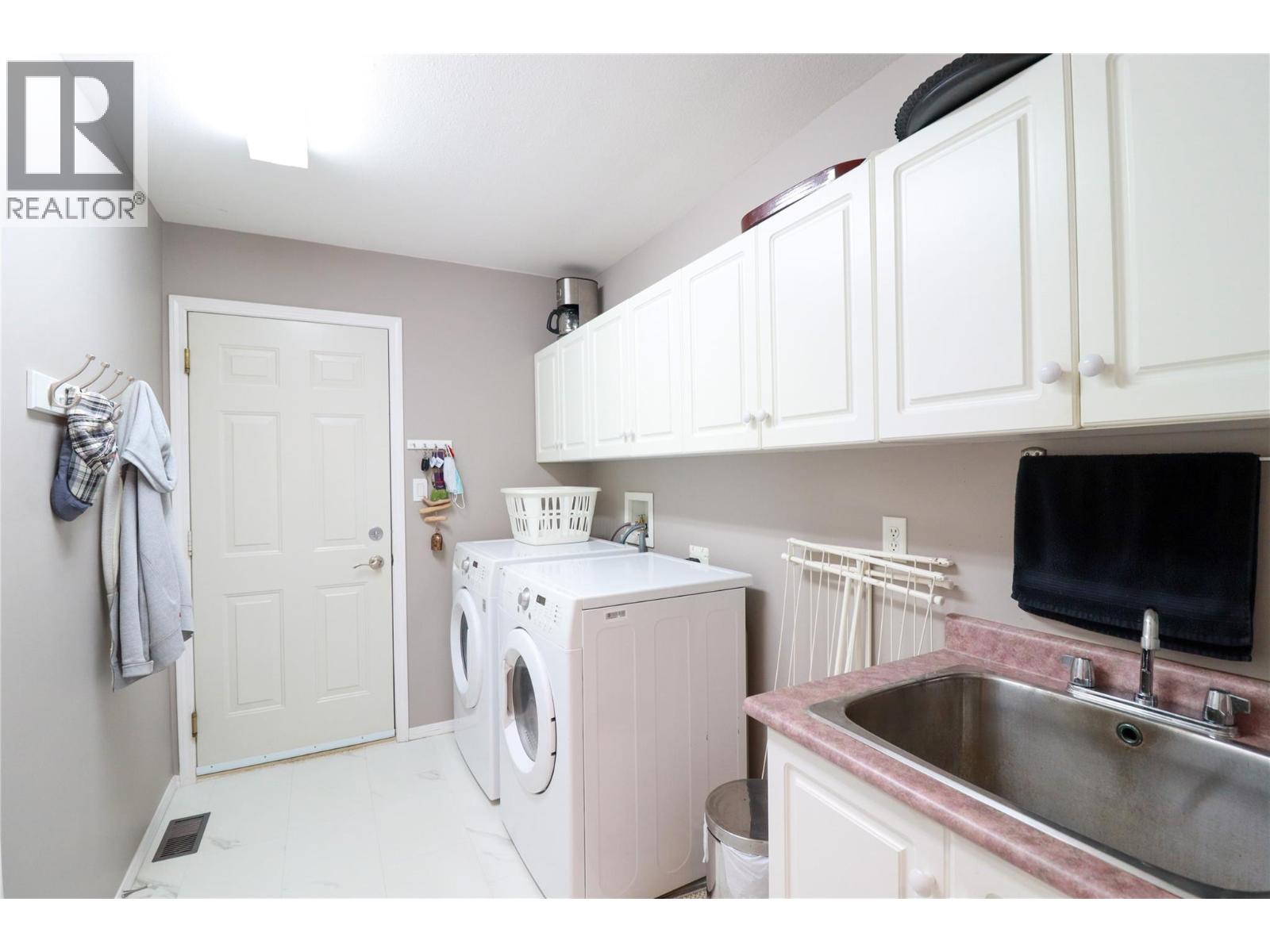 531 Red Wing Drive, Penticton, British Columbia  V2A 7K8 - Photo 17 - 10364399