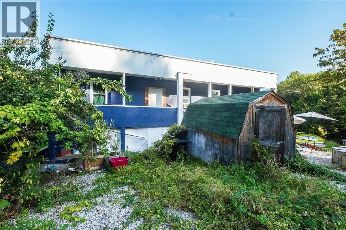 156 Haig Street Street, Warfield, British Columbia  V1R 2L9 - Photo 15 - 10363909