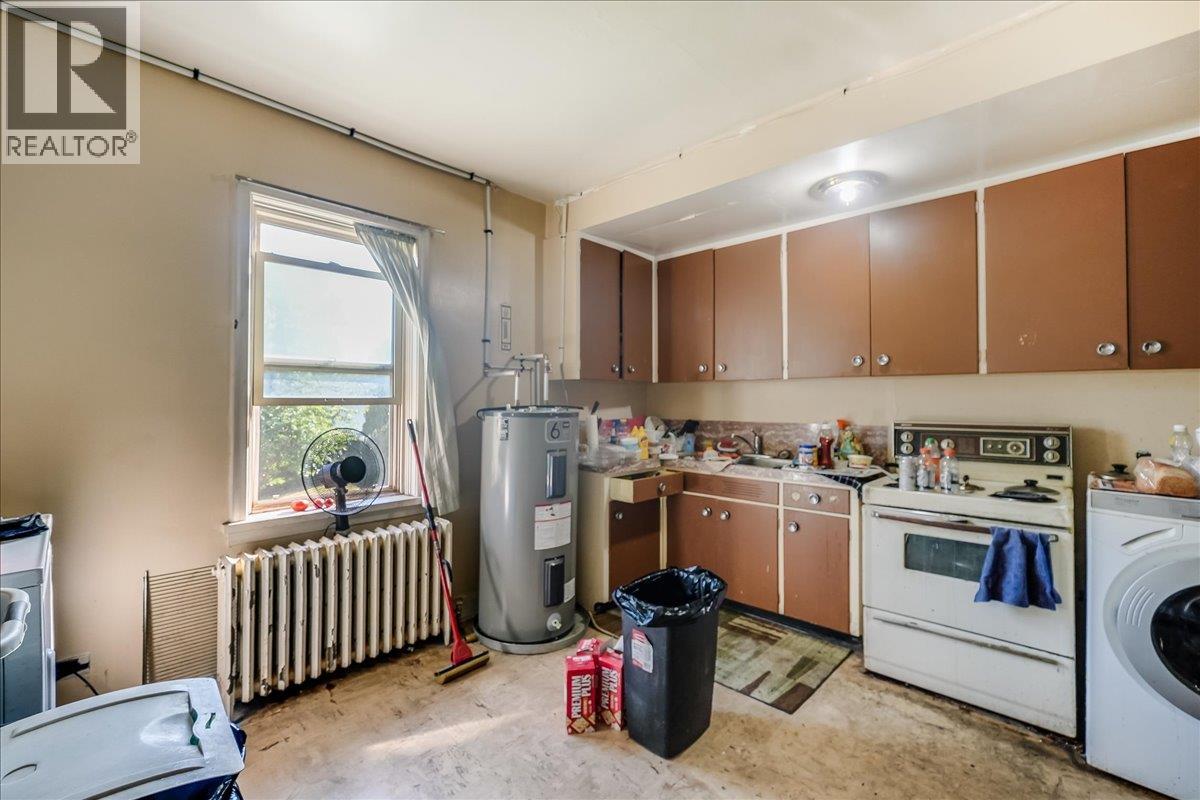 156 Haig Street Street, Warfield, British Columbia  V1R 2L9 - Photo 19 - 10363909