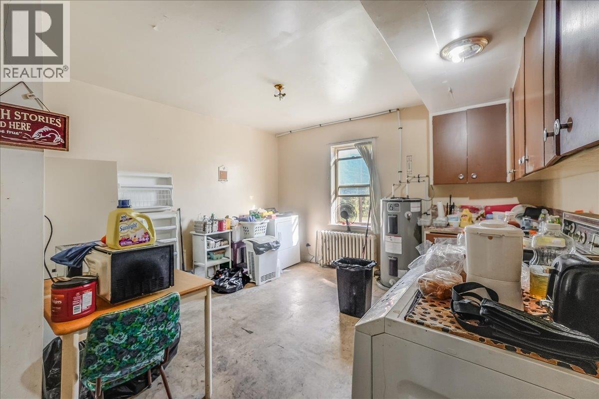 156 Haig Street Street, Warfield, British Columbia  V1R 2L9 - Photo 20 - 10363909