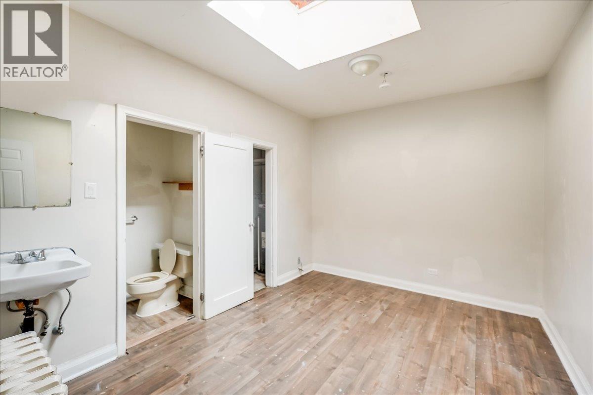 156 Haig Street Street, Warfield, British Columbia  V1R 2L9 - Photo 34 - 10363909