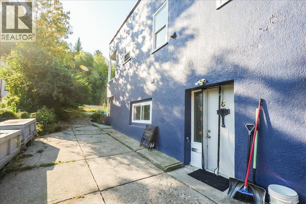 156 Haig Street Street, Warfield, British Columbia  V1R 2L9 - Photo 5 - 10363909